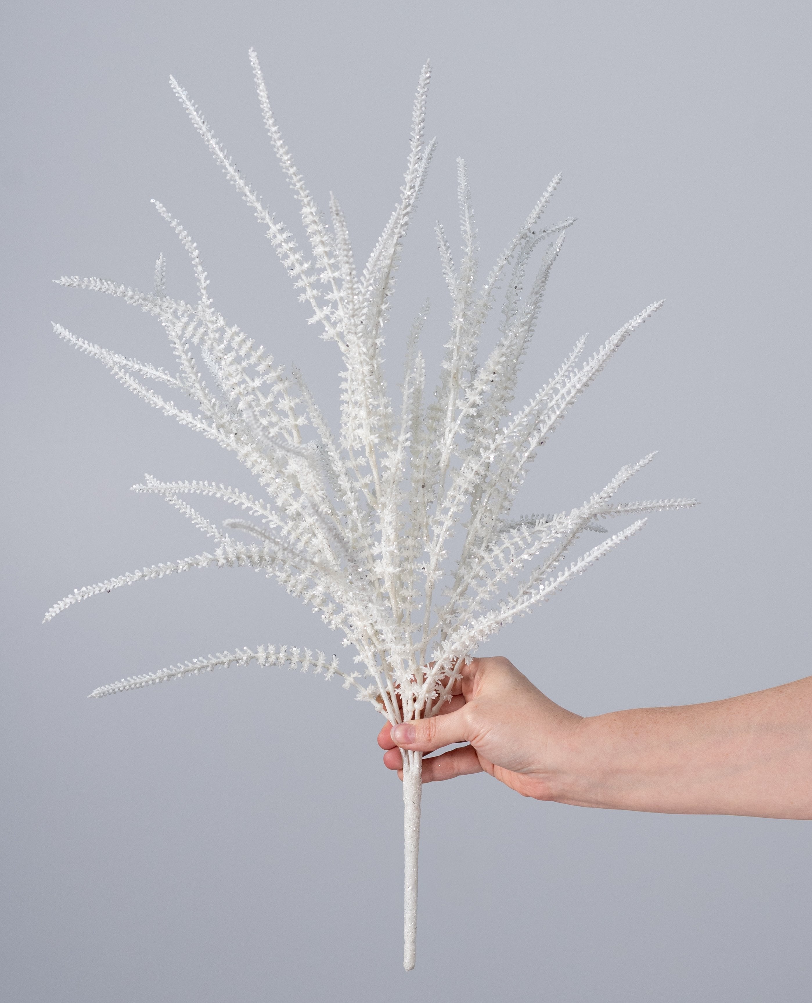 24" Artificial Lavender Bush: White (5 Stem) detail photo 3