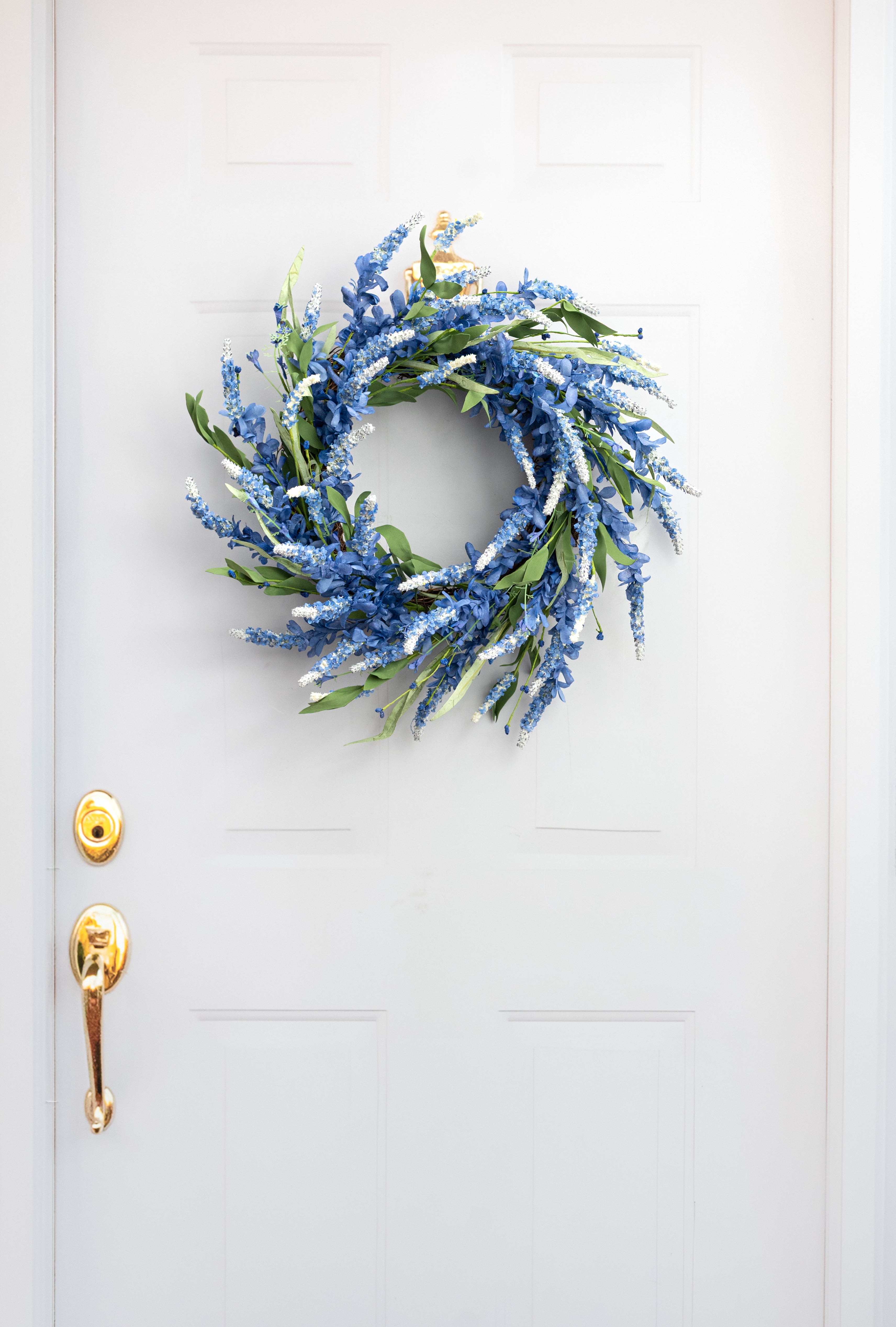 24" Bluebonnet Flowers Wreath detail photo 4