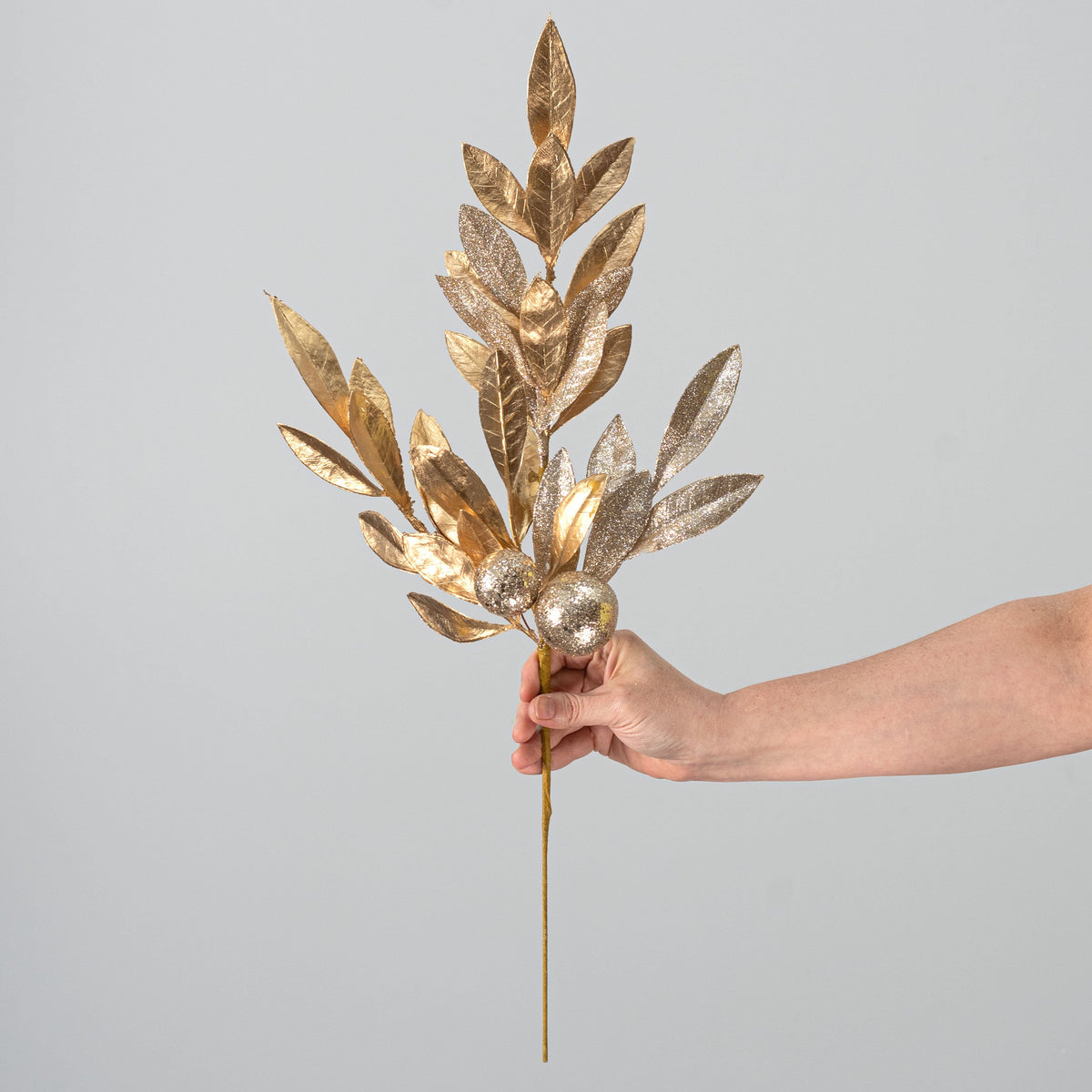 24" Laurel Leaves Ball Pick: Champagne Gold detail photo 3