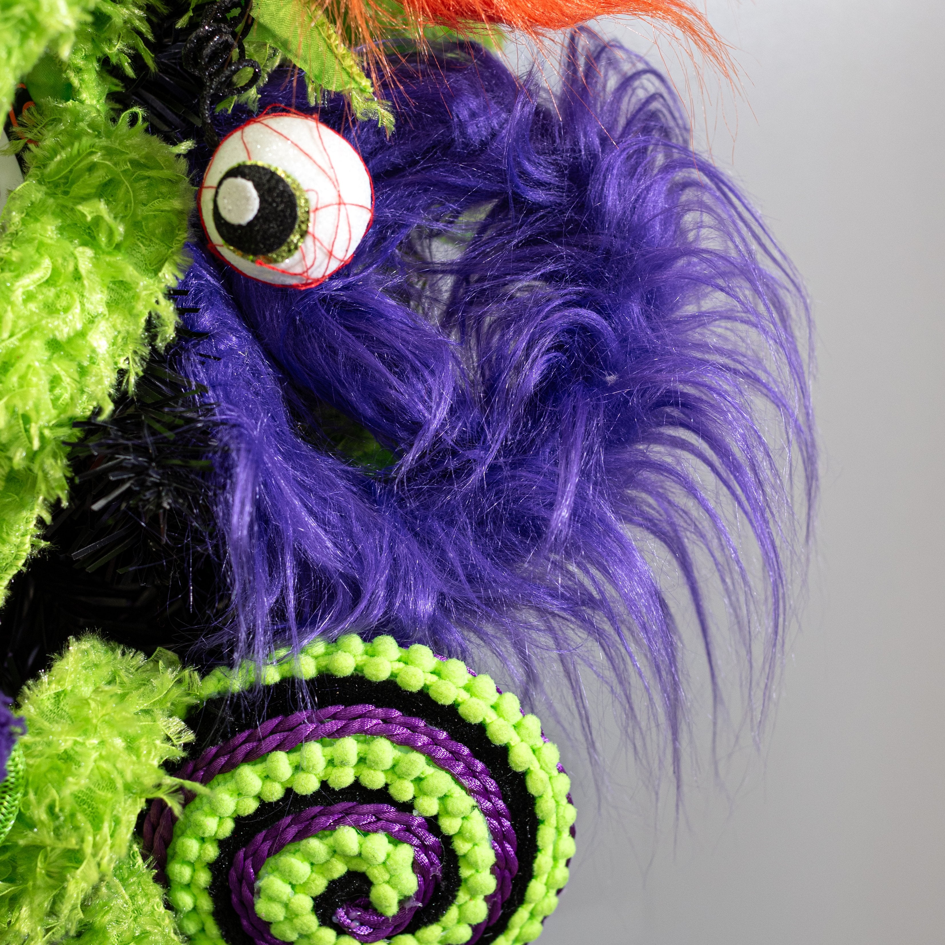 28-furry-monster-spiral-curly-