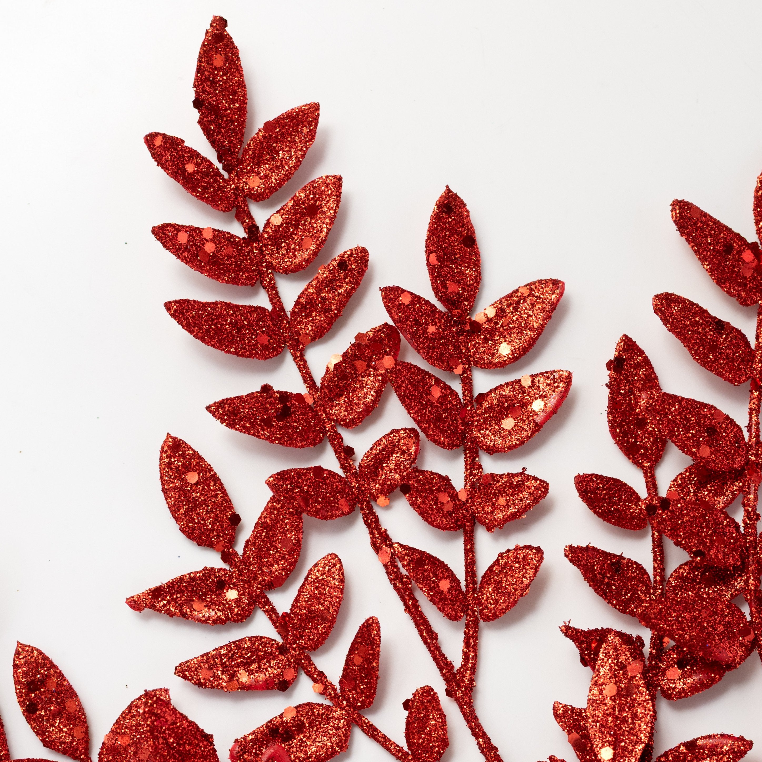 28" Glitter Small Leaf Spray: Red Lifestyle Photo