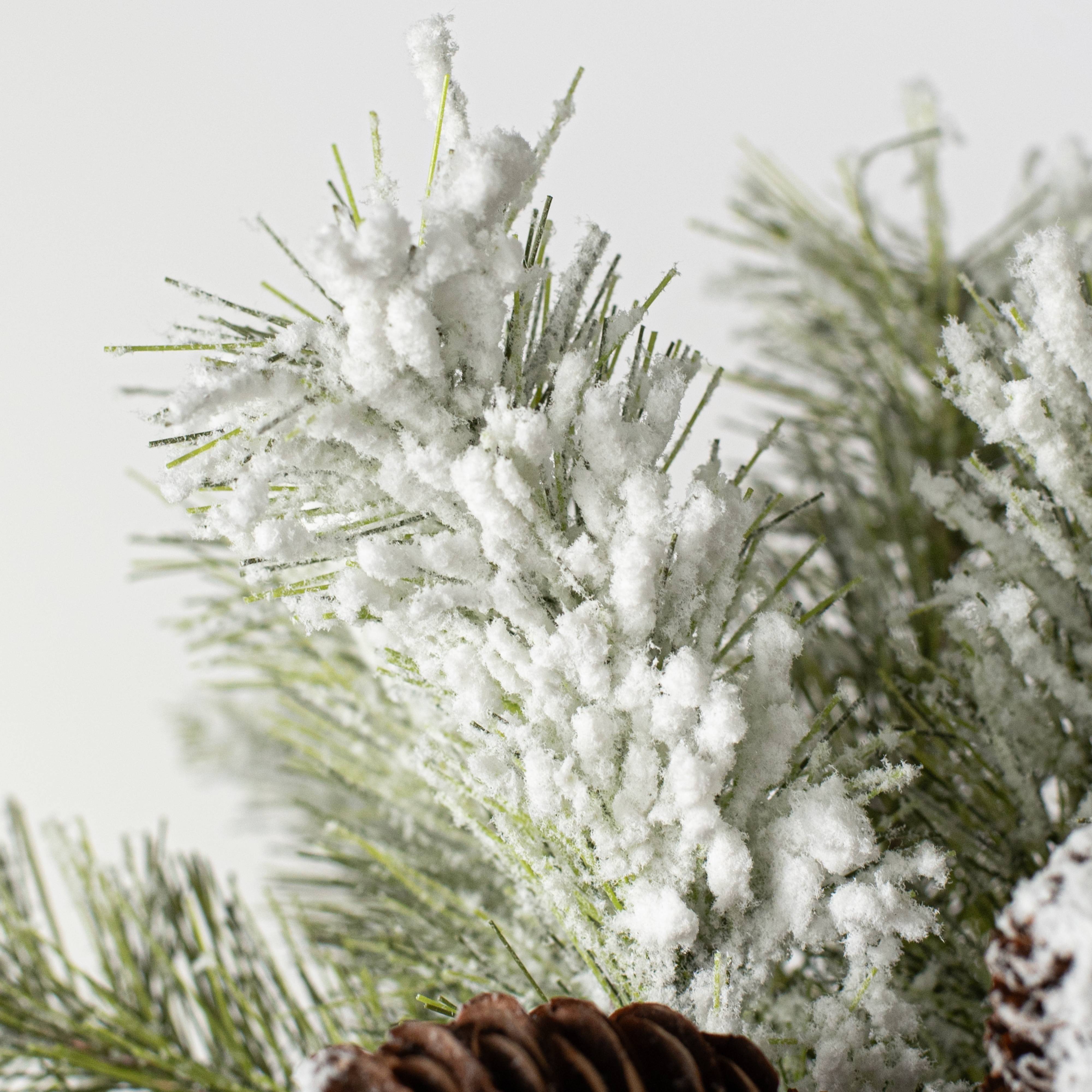 12" Flocked Dakota Pine Centerpiece Ball Swag