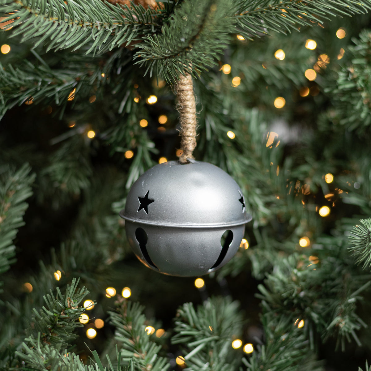 3.5" Jingle Bell Ornament: Antique Silver Lifestyle Photo