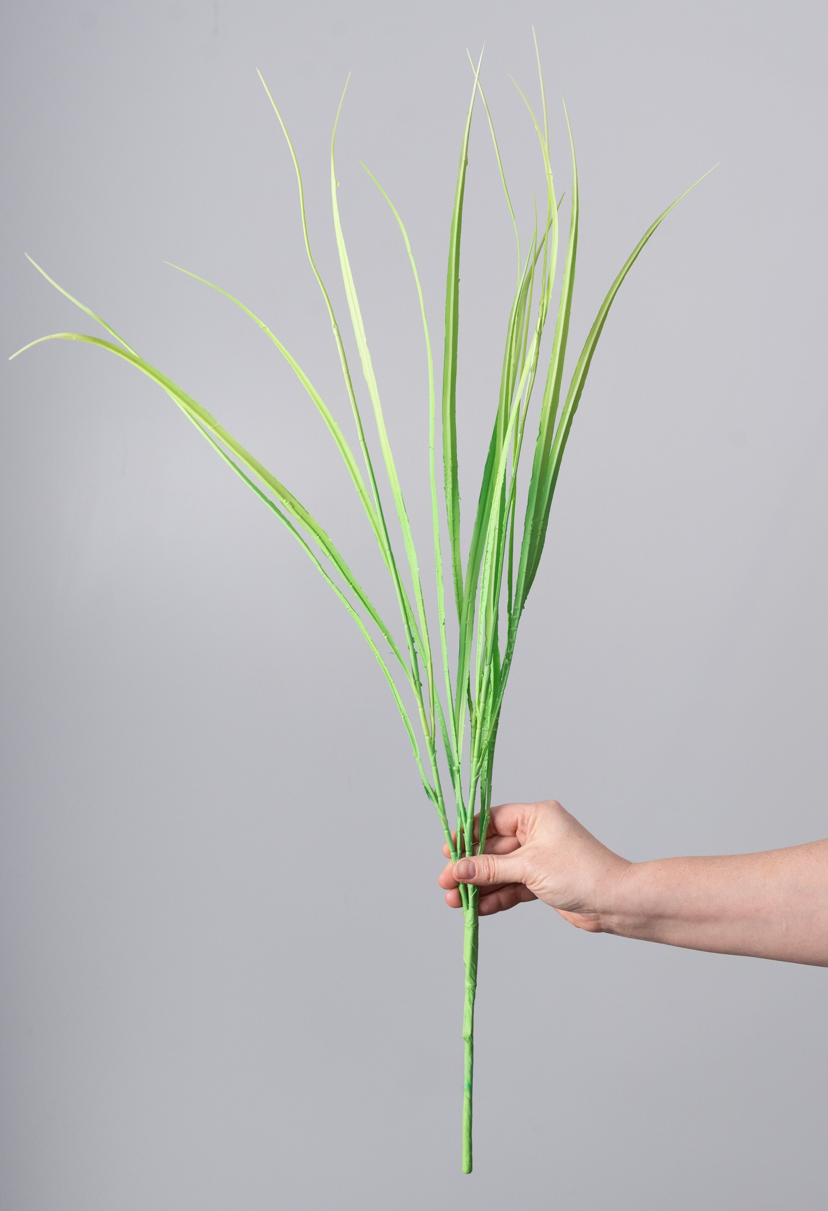 30" Plastic Sword Grass Bush: Bright Green detail photo 3