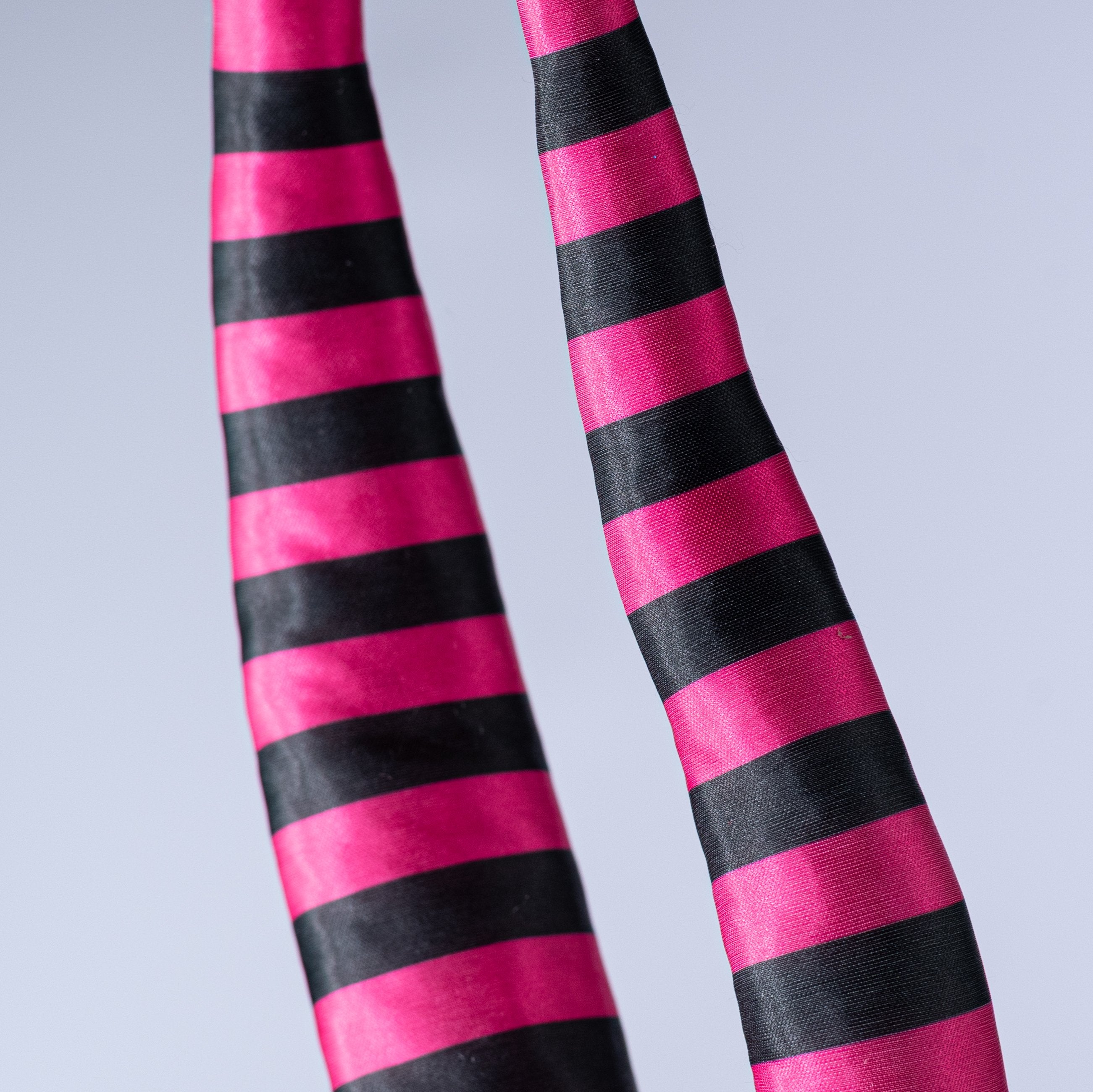 30" Stripe Fabric Horn Spray: Black & Hot Pink detail photo 4