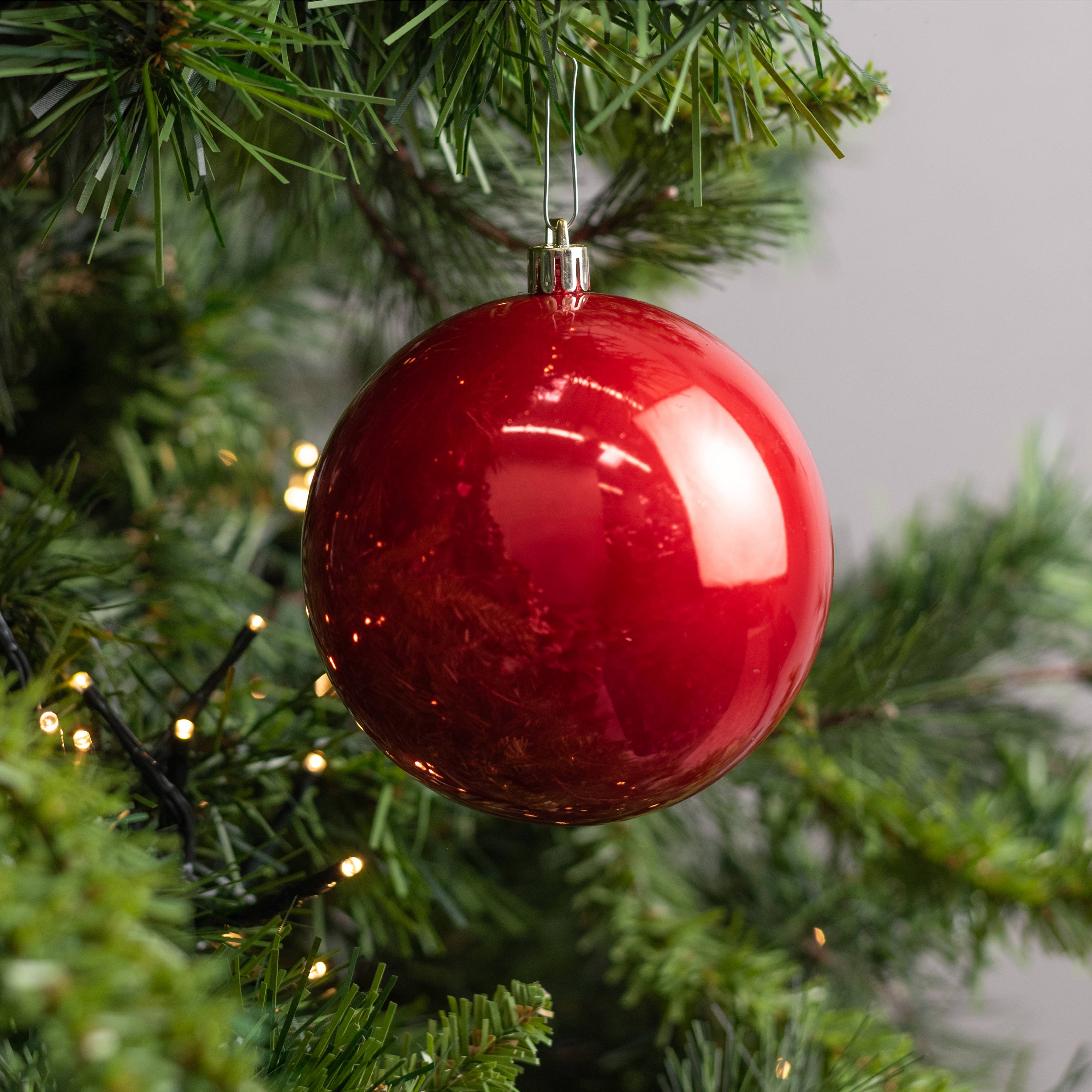 100MM Seamless Plastic Ball Ornament: Red (Set of 4)