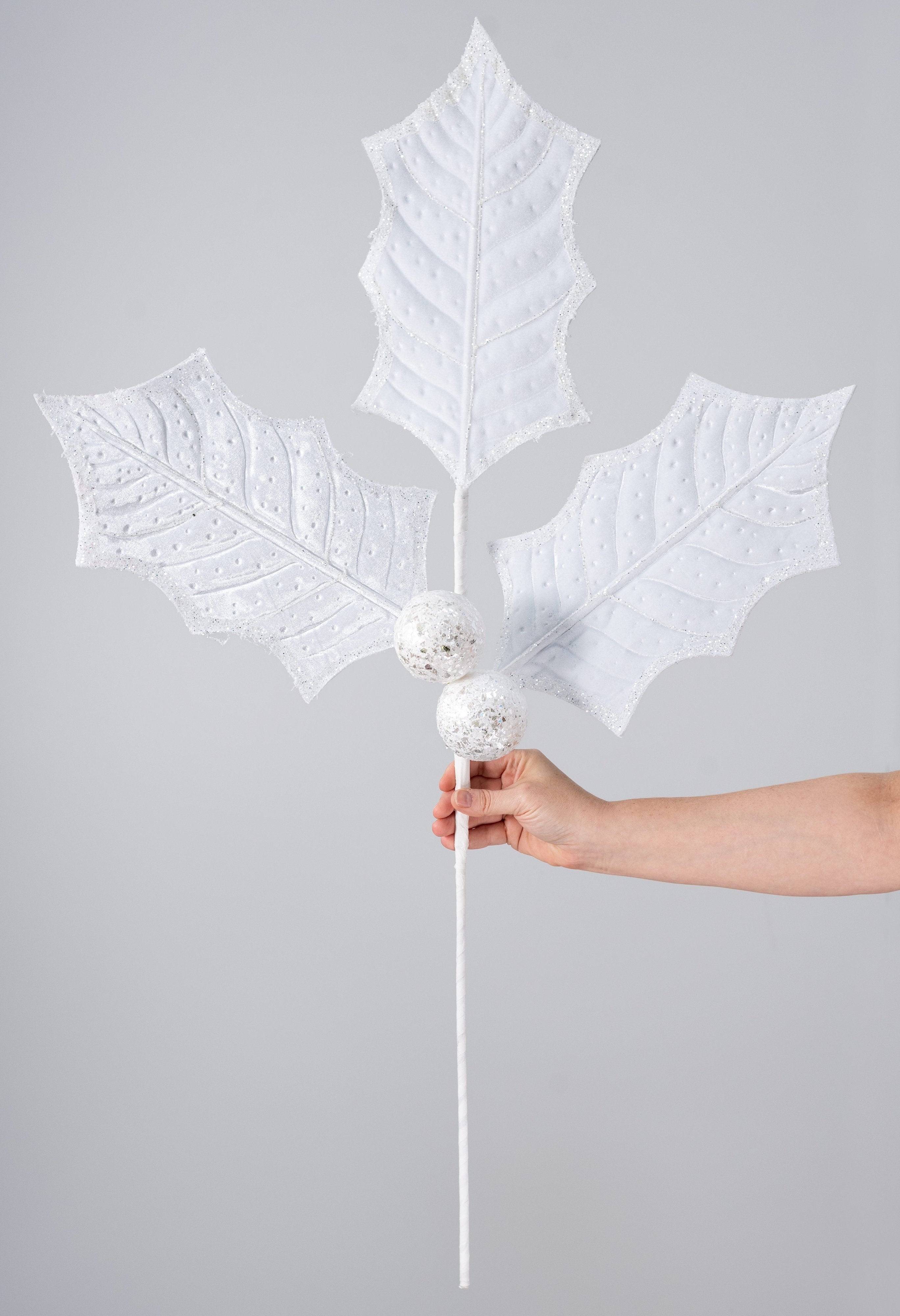 39" Jumbo Velvet Holly Leaves Spray: White detail photo 4