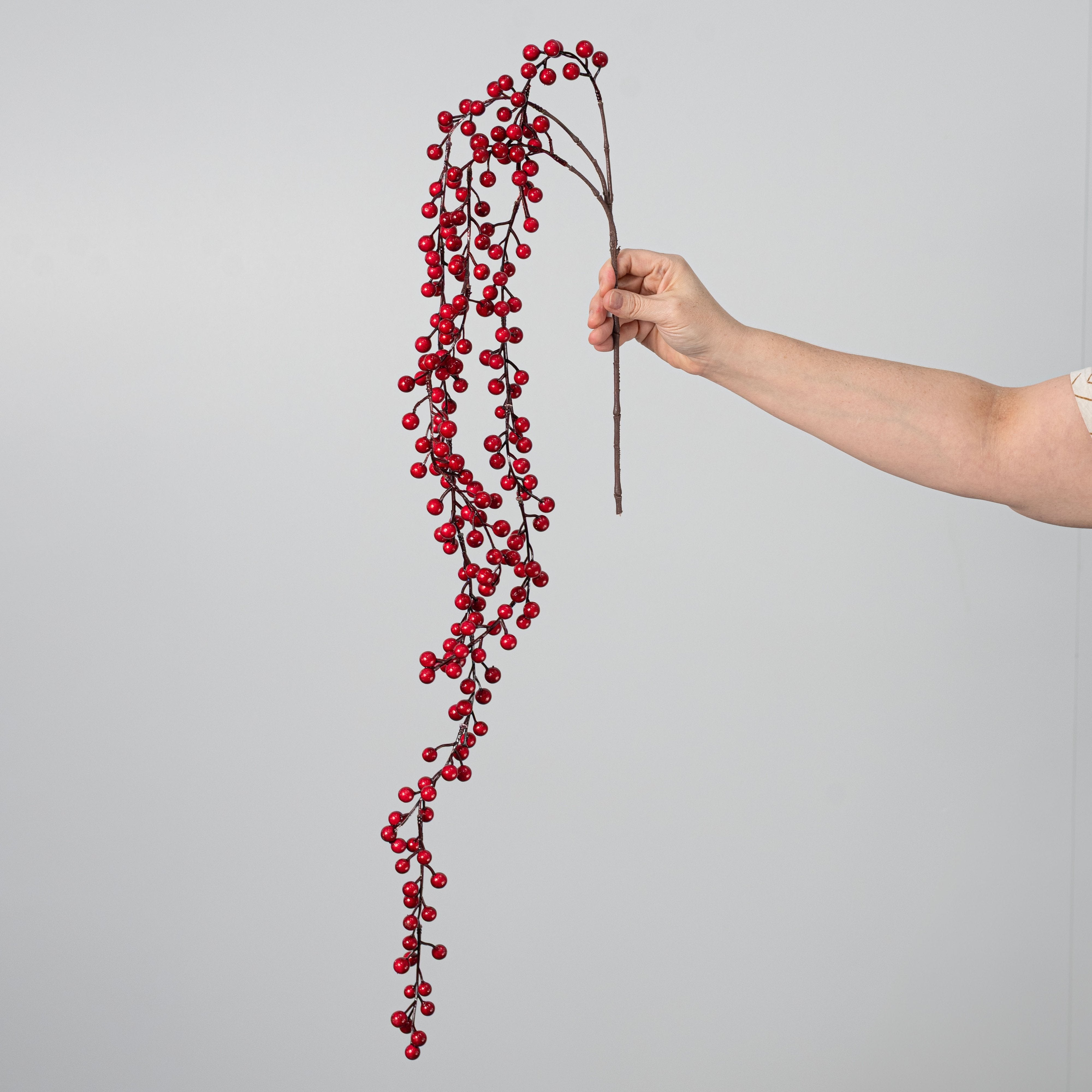 42" Hanging Berries Vine Garland: Red detail photo 3