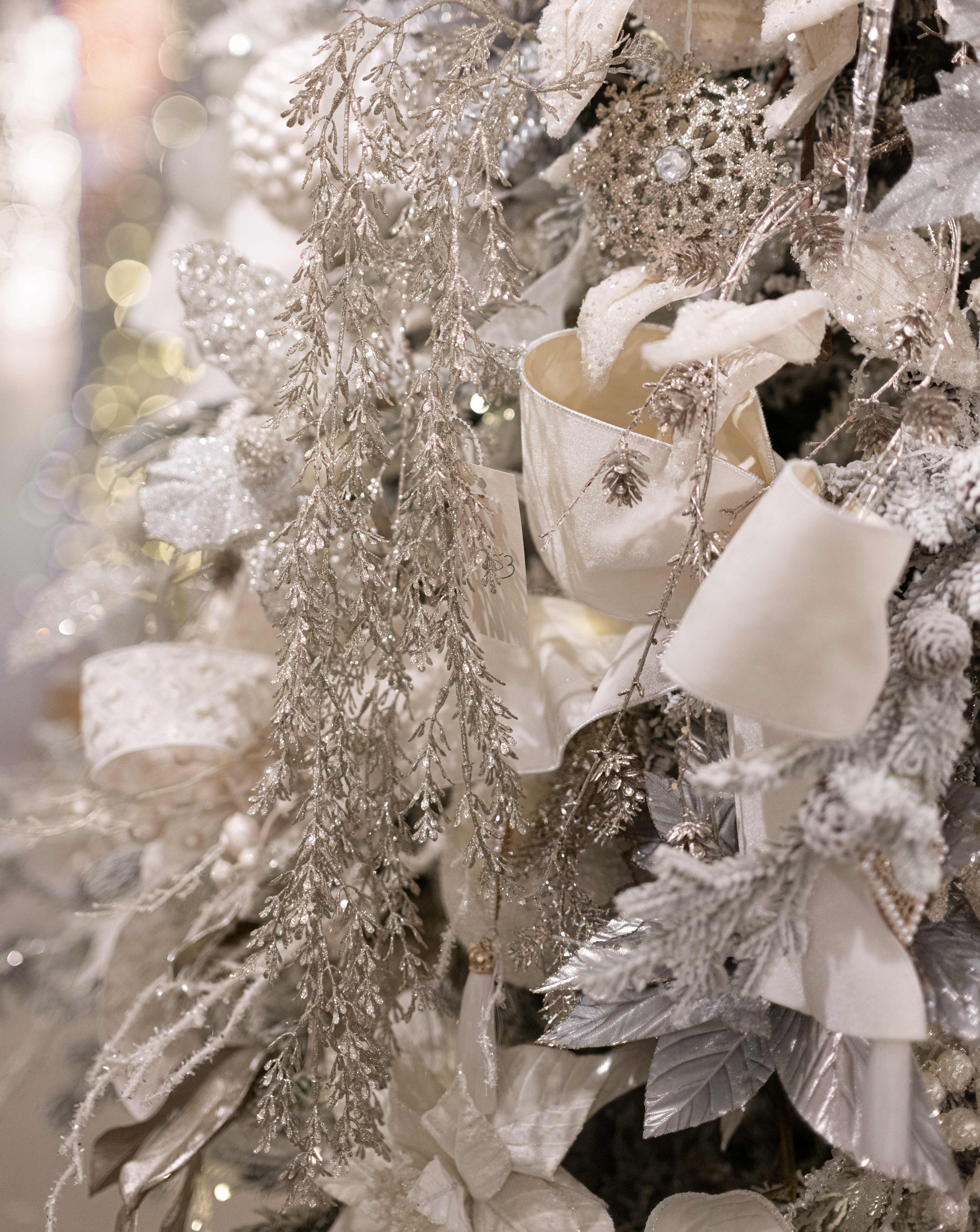 50" Glitter Mini Boxwood Spray: Platinum Silver Lifestyle Photo