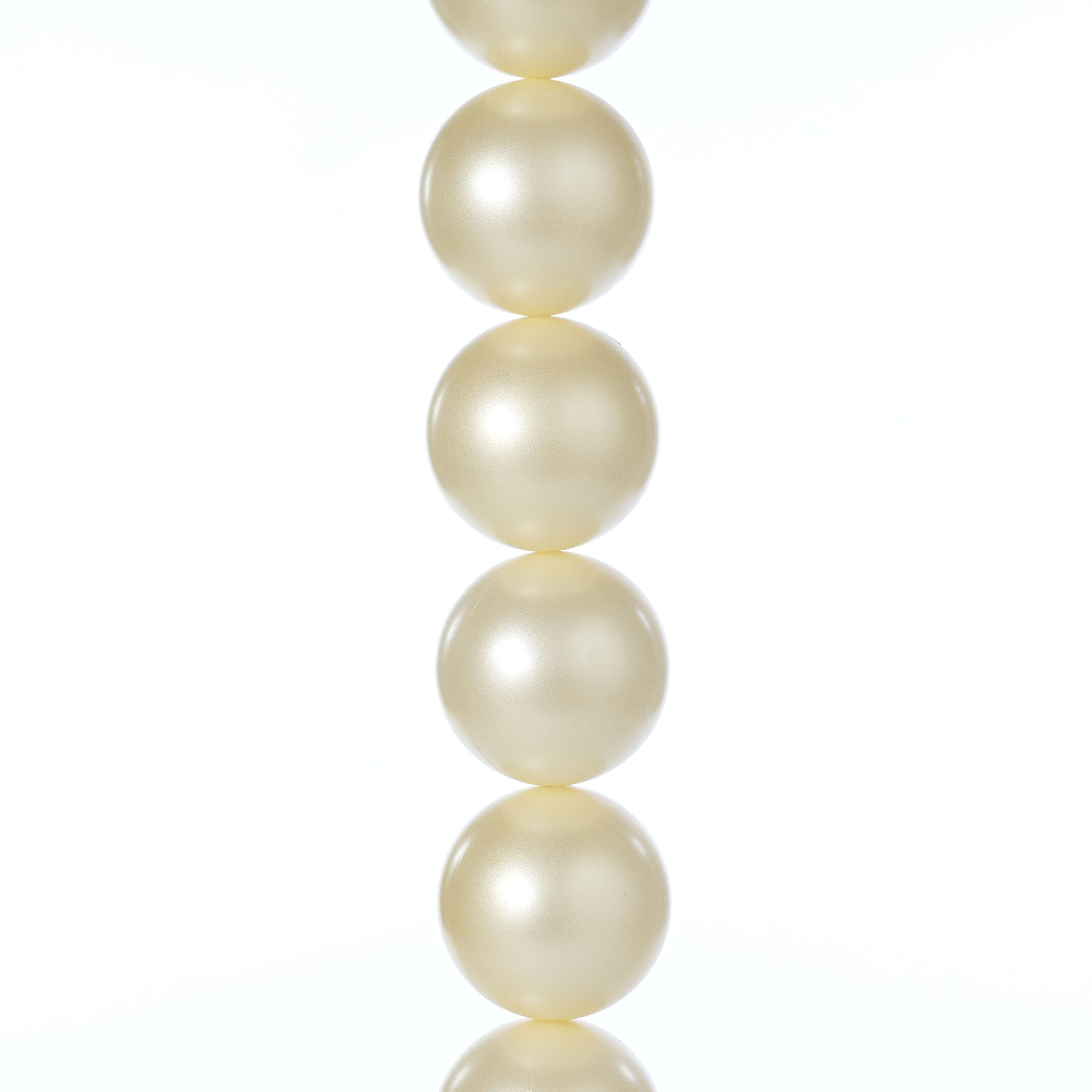 72" Pearl Garland: 70mm Ivory (26 Pearls) detail photo 5