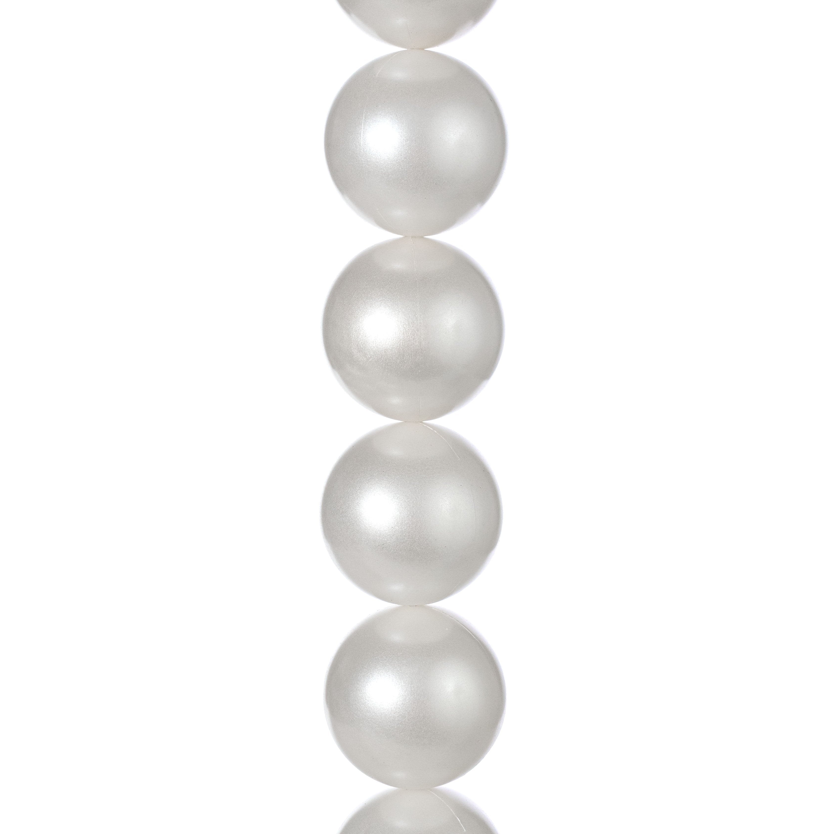 72" Pearl Garland: 70mm White (26 Pearls) detail photo 5