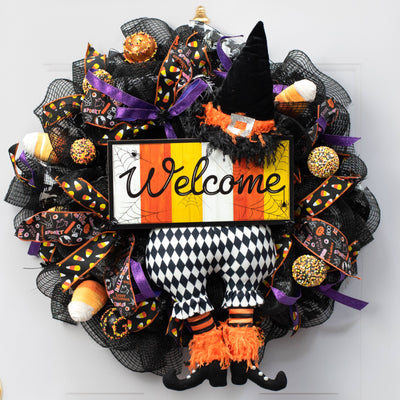 20" Harlequin Witch Wreath Decor Kit: Black & White