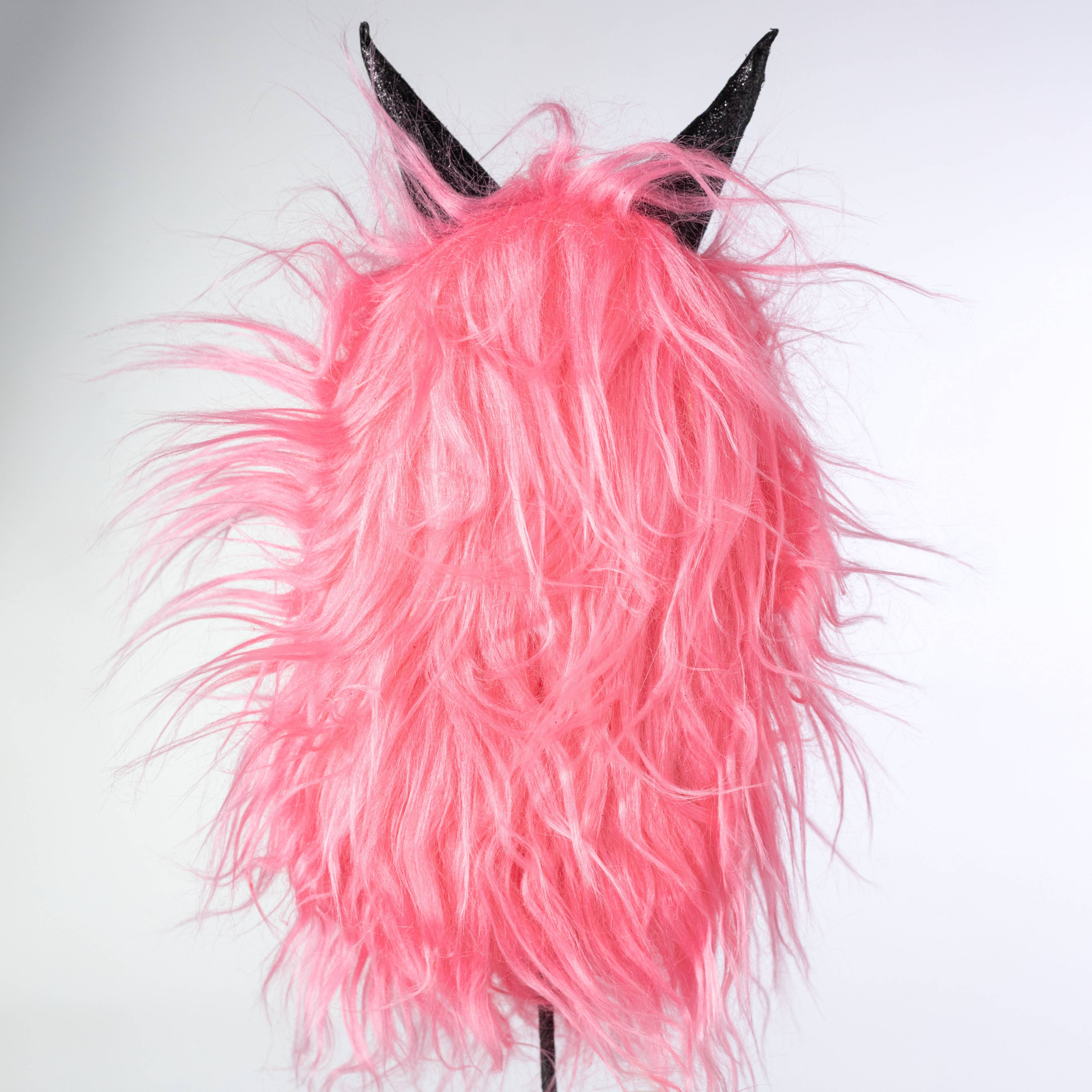24" Furry Monster Spray: Pink