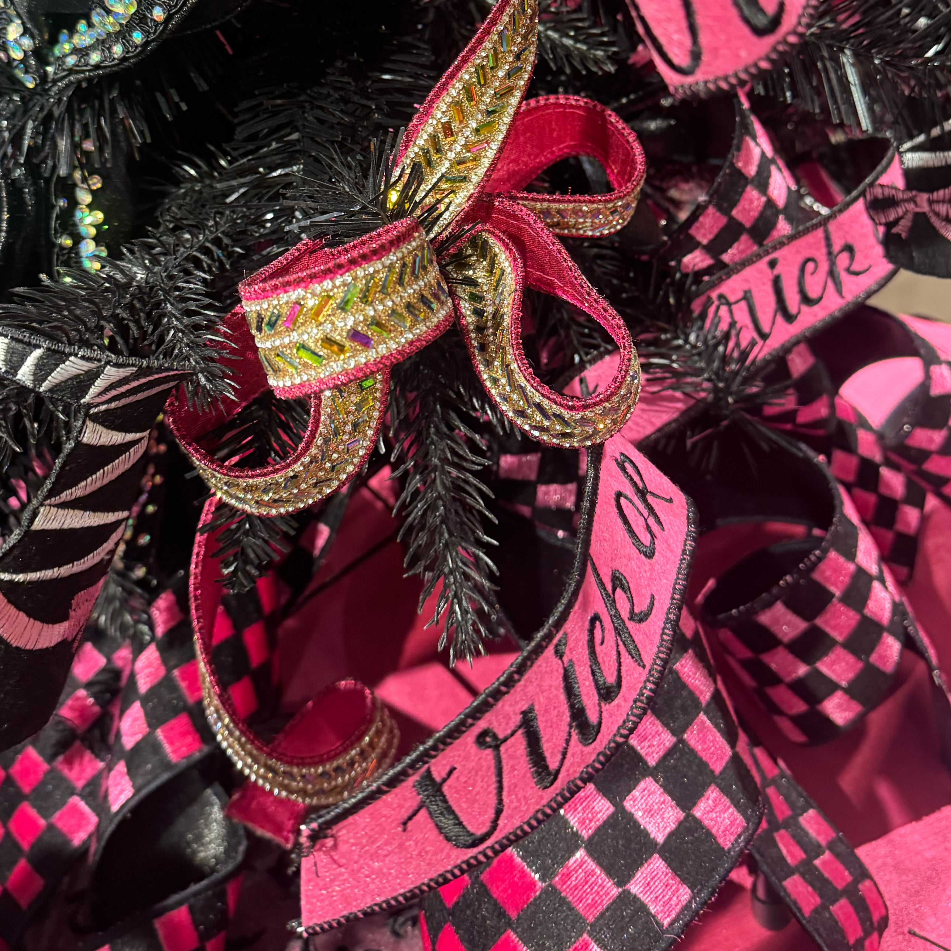 [D Stevens] 1.5" Felt Trick Or Treat Ribbon: Hot Pink & Black (5 Yards)