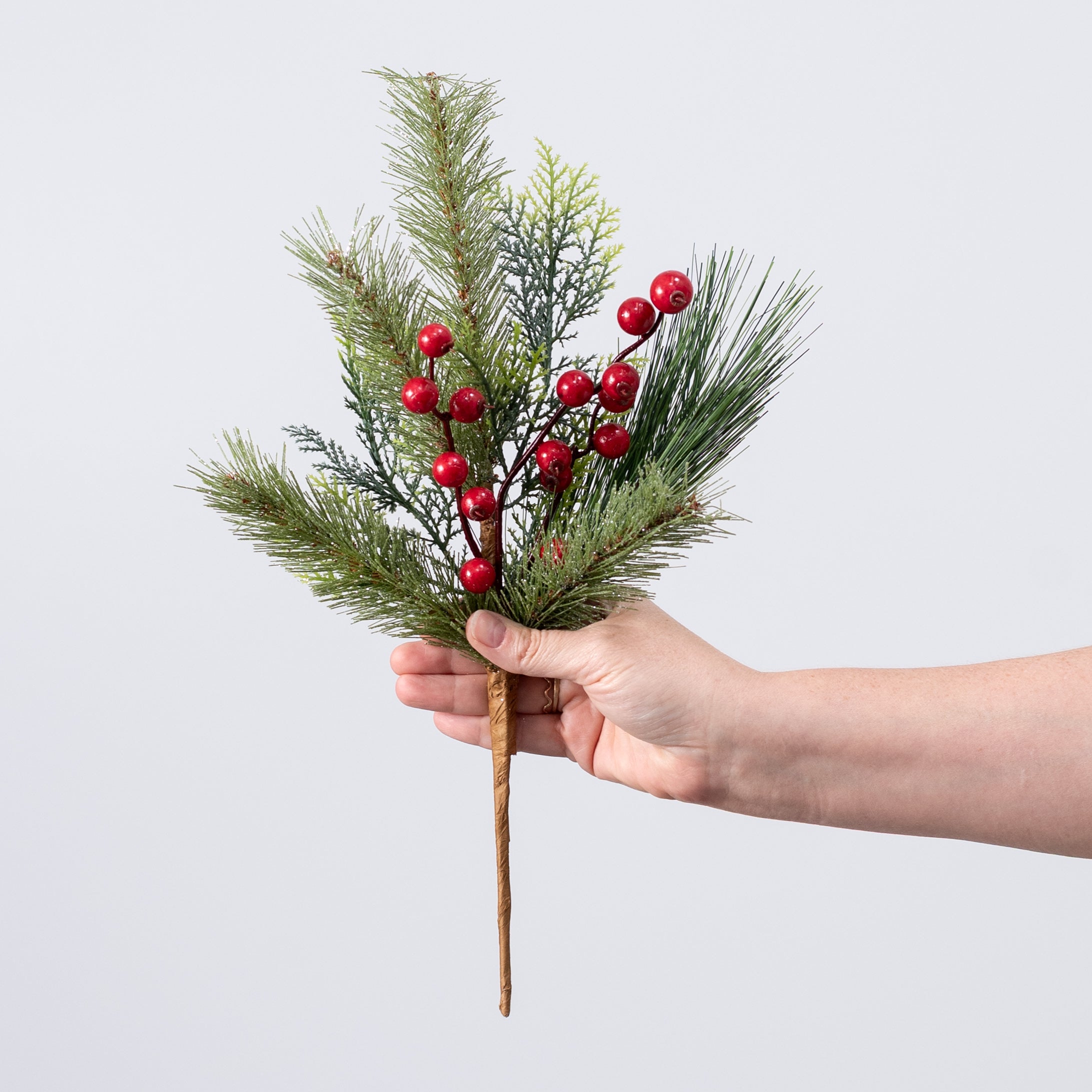 14" Traditional Berry Pine Pick