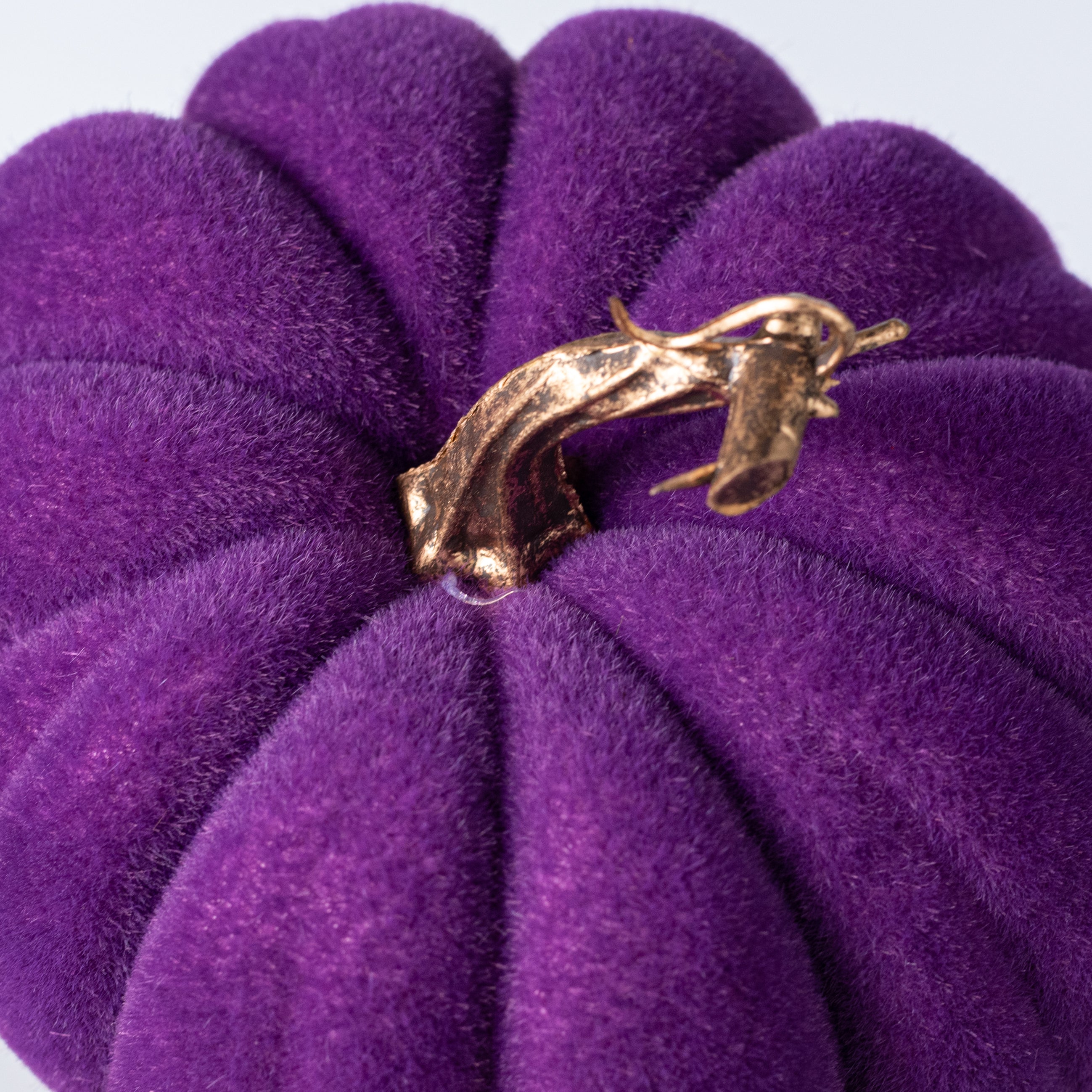 7" Flocked Pumpkin: Purple