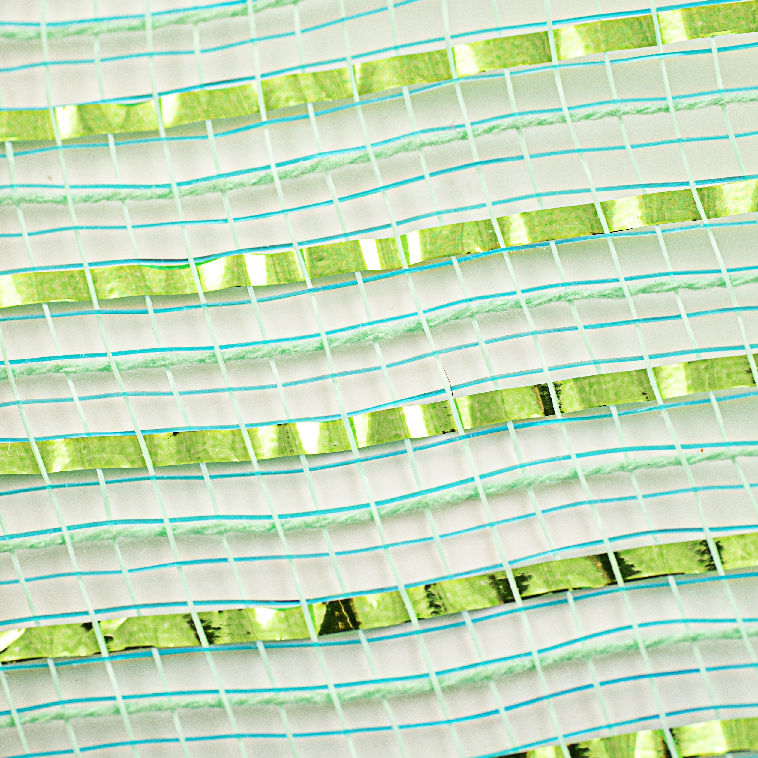 10" All Foil Thick Metallic Mesh: Aqua & Lime detail photo 3