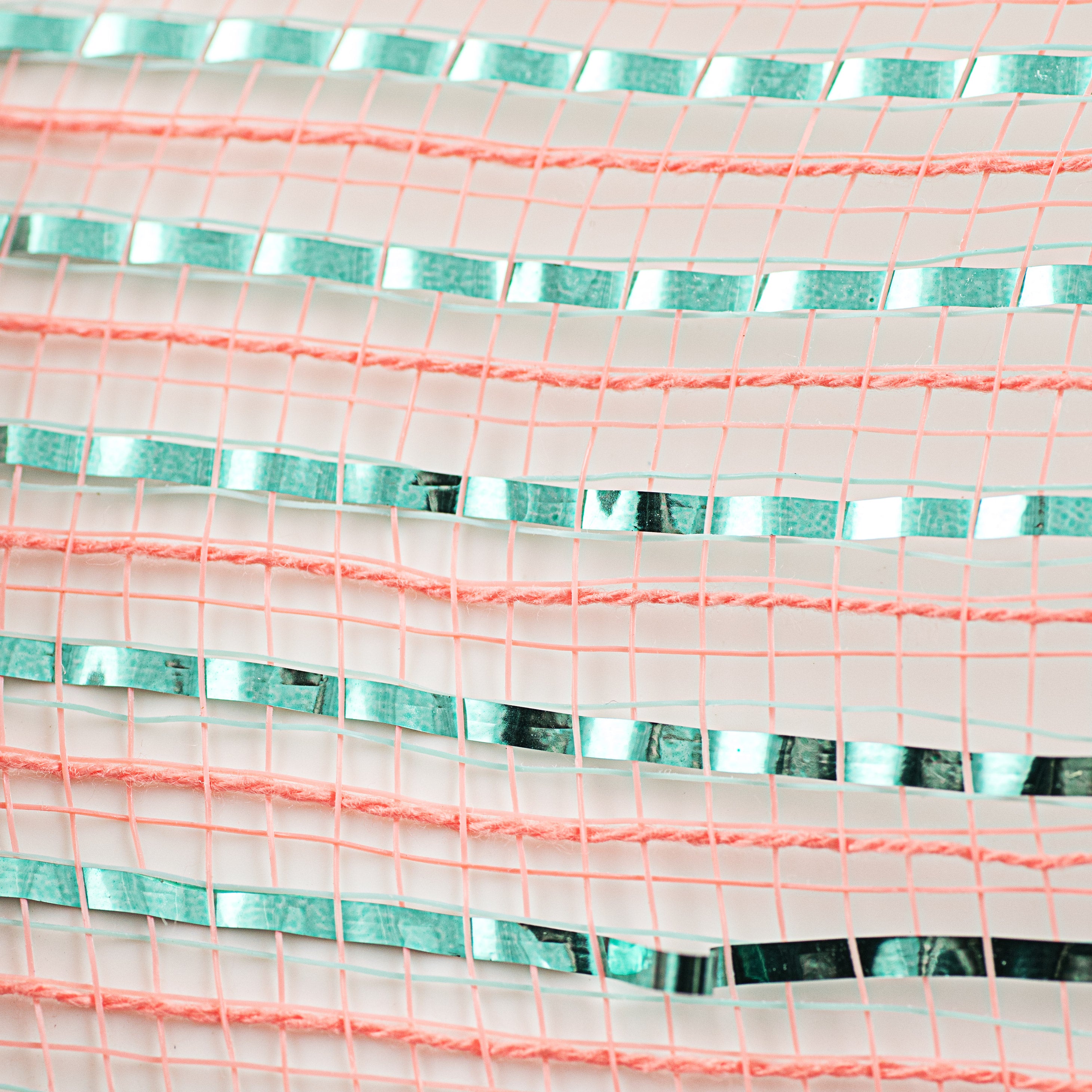 10" All Foil Thick Metallic Mesh: Coral & Aqua detail photo 3