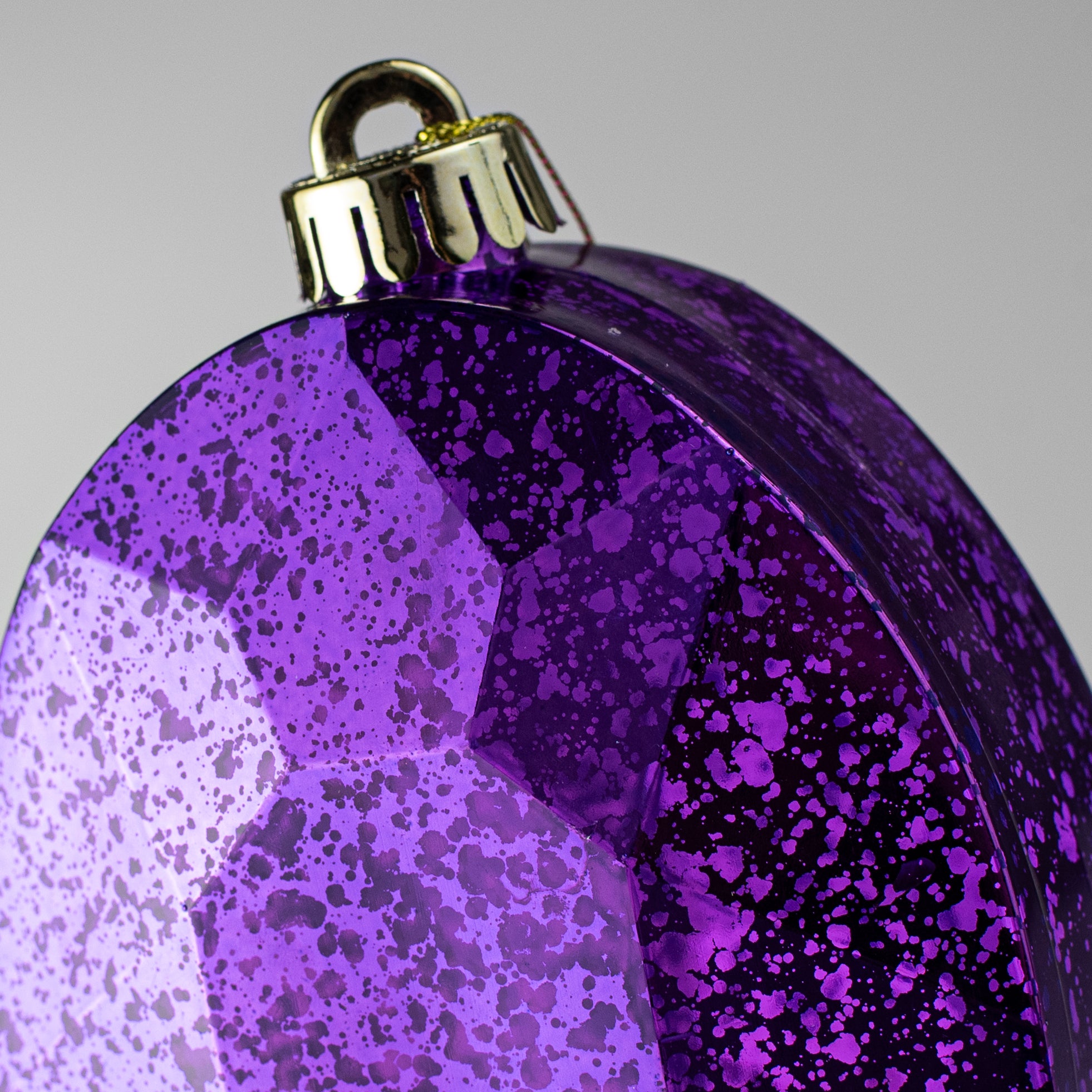 6.5" Antiqued Oval Gem Ornament: Mercury Purple detail photo 3