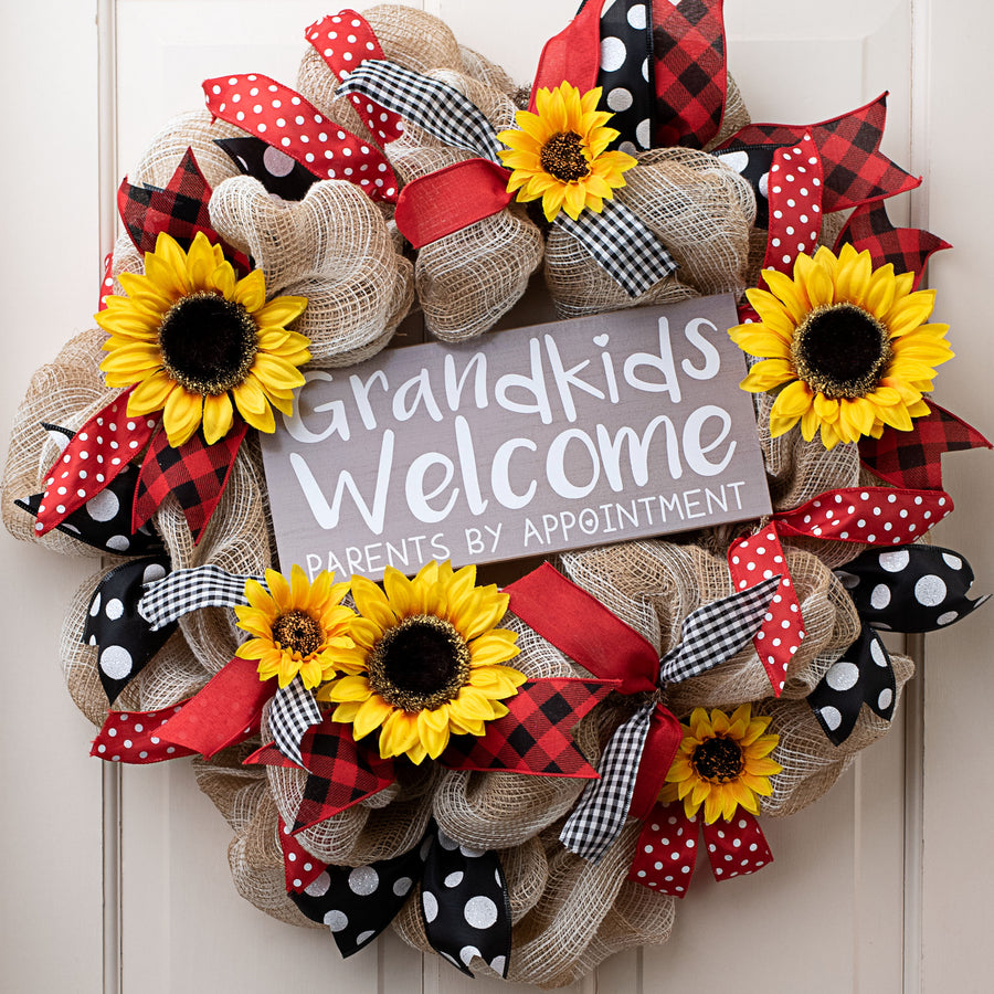 12" Wooden Sign: Grandkids Welcome