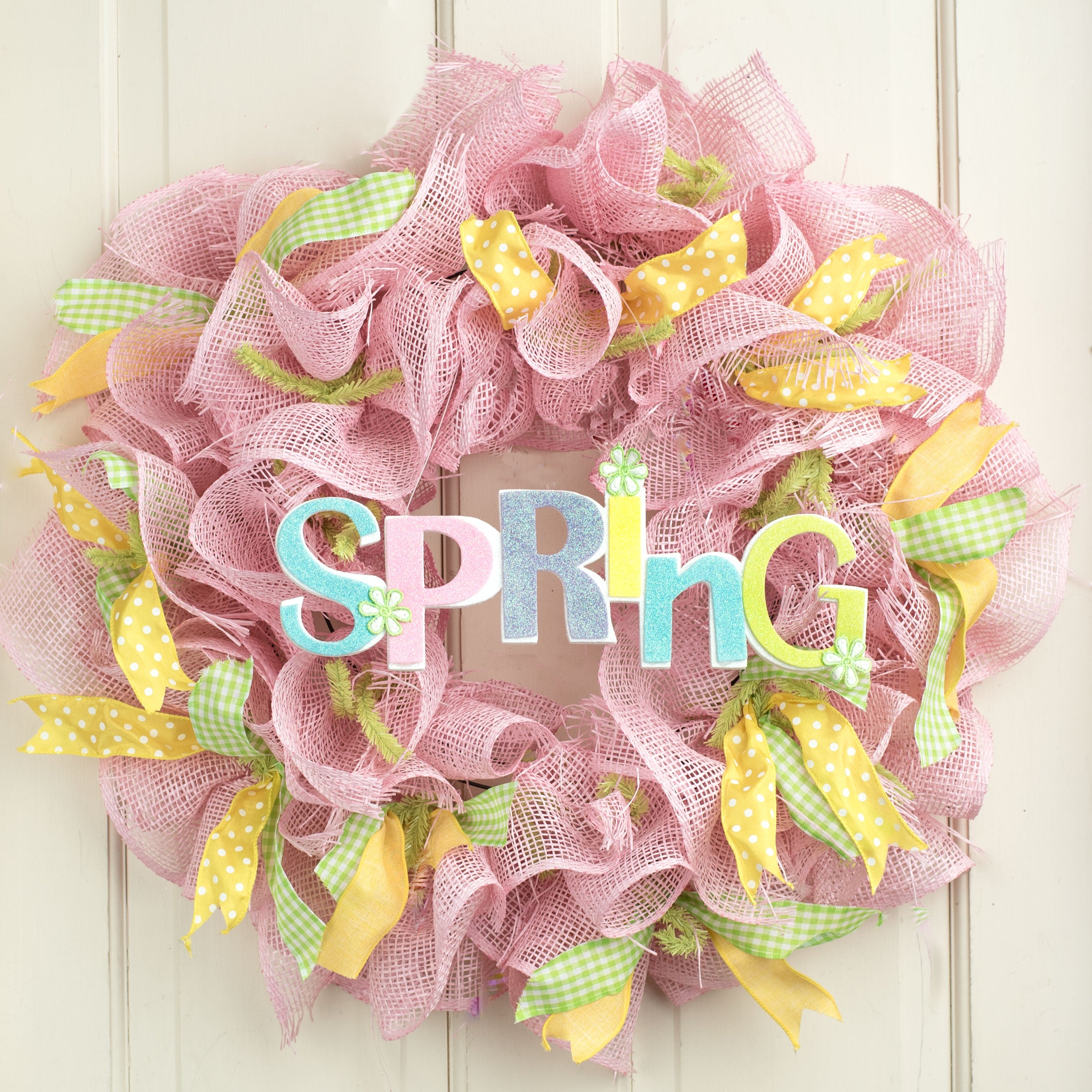 14" Appliqué Spring Cutout Sign Lifestyle Photo
