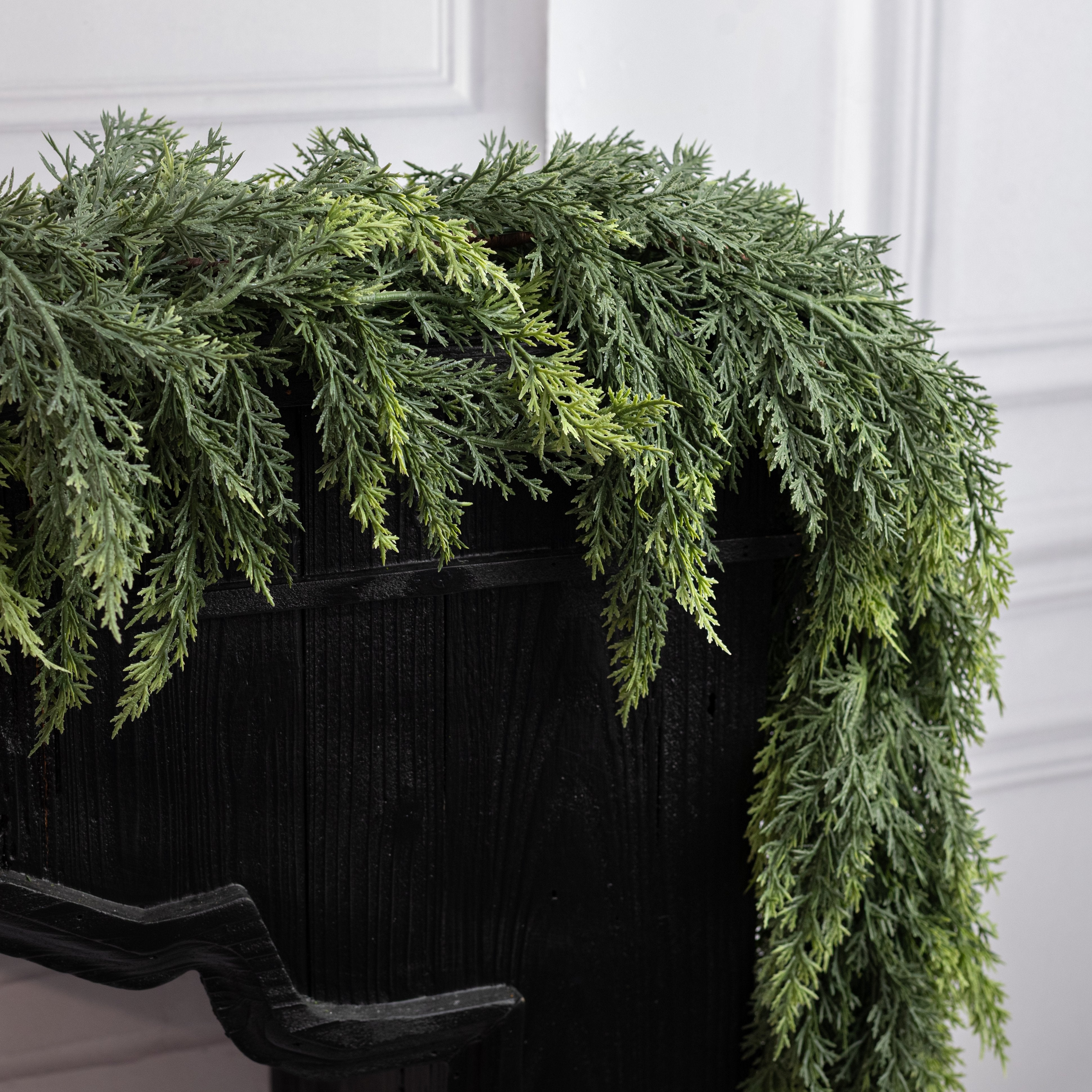 6' Artificial Cypress Garland detail photo 5