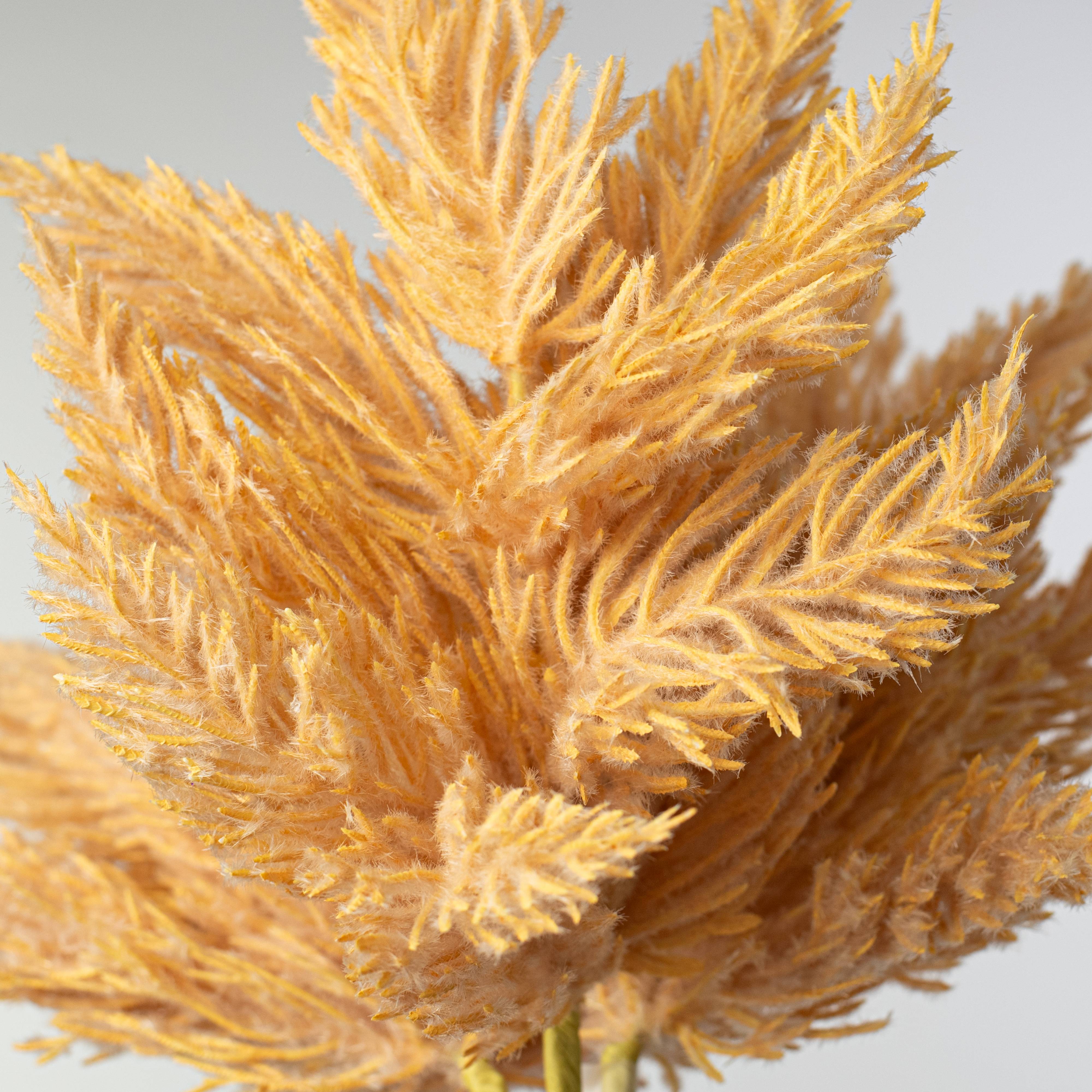 14" Astilbe Bundle: Light Brown Lifestyle Photo