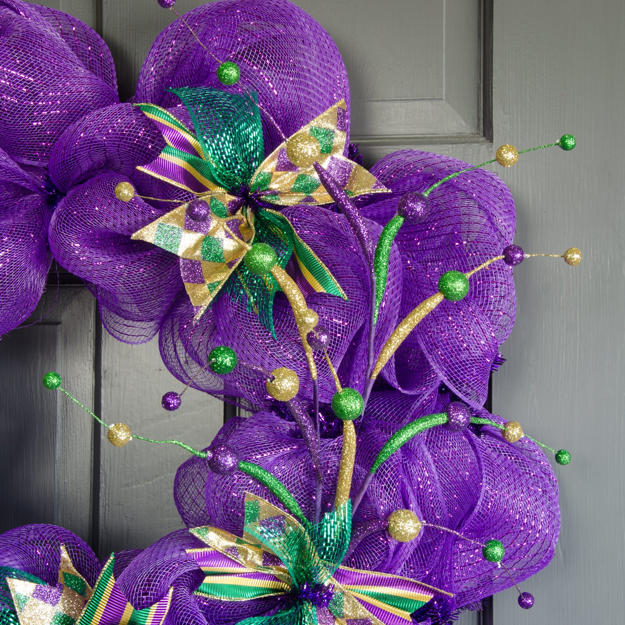 25" Ball Glitter Tubing Mardi Gras Spray: Purple, Green & Gold detail photo 3