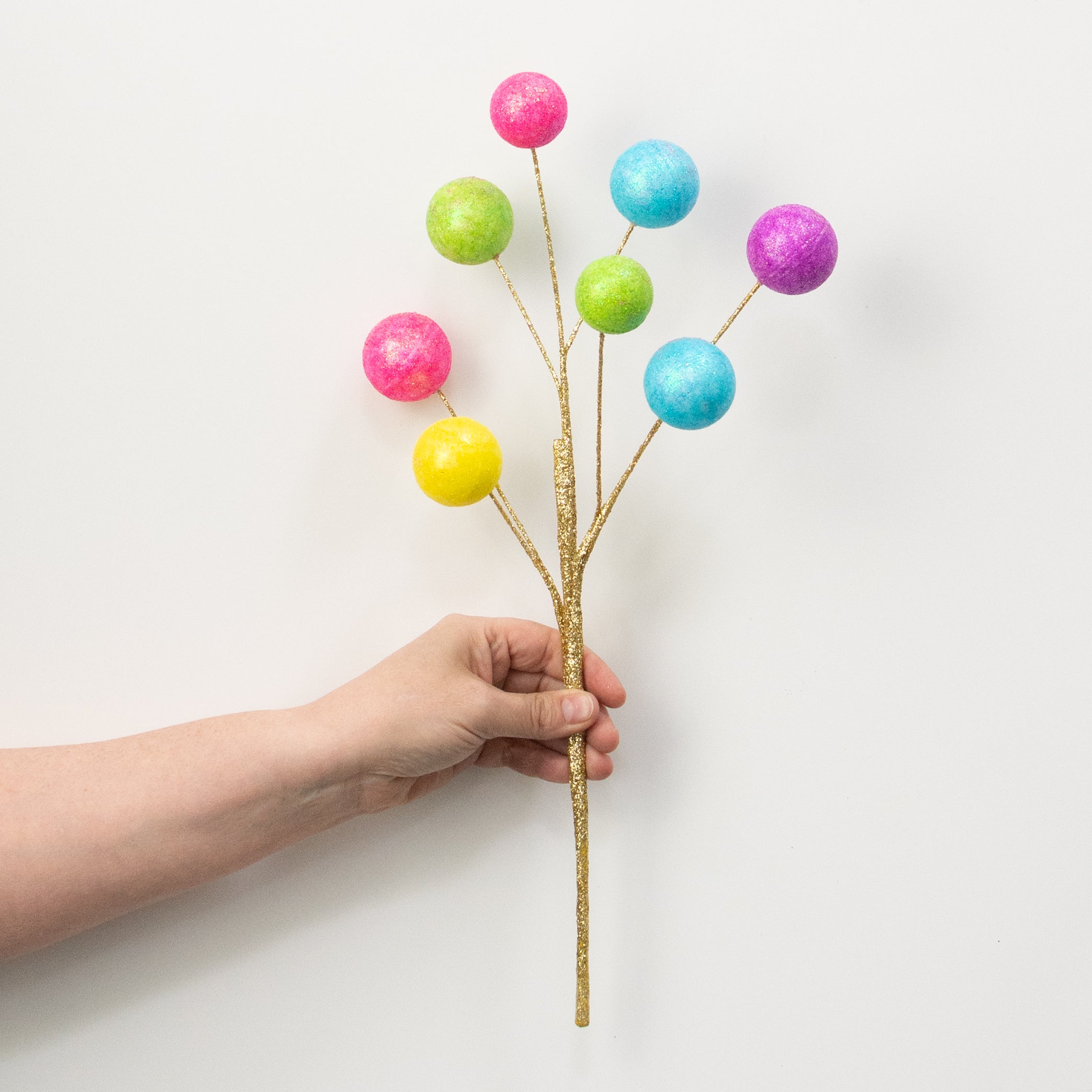 18" Ball Spray: Bright Multicolor detail photo 3