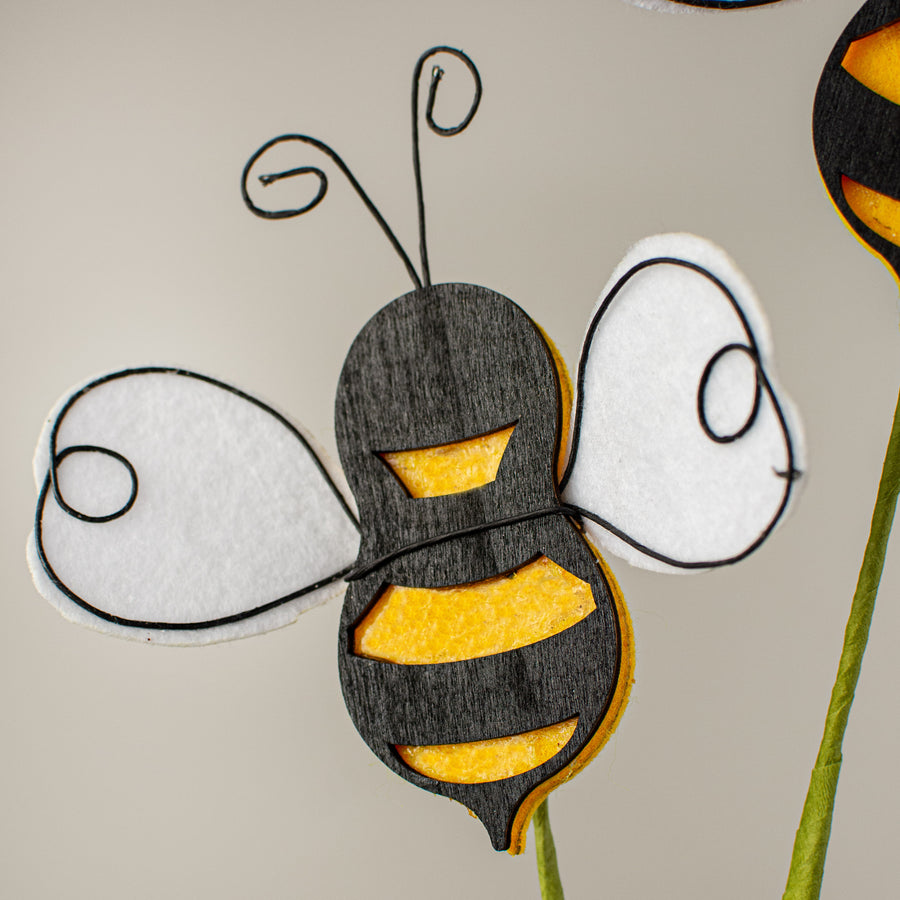 25" Bee Felt Cutout Spray Lifestyle Photo