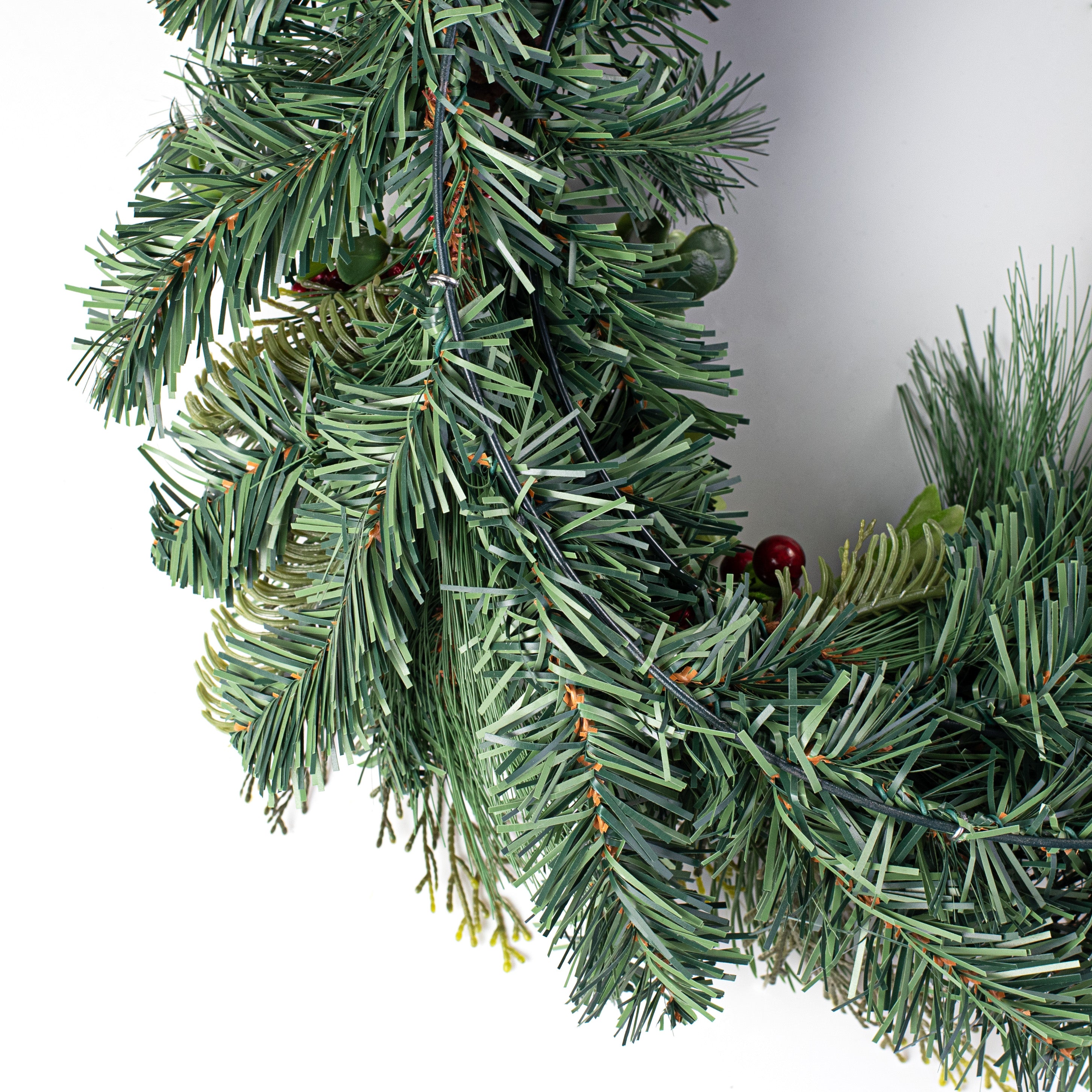24" Berry & Pinecone Pine Wreath detail photo 4