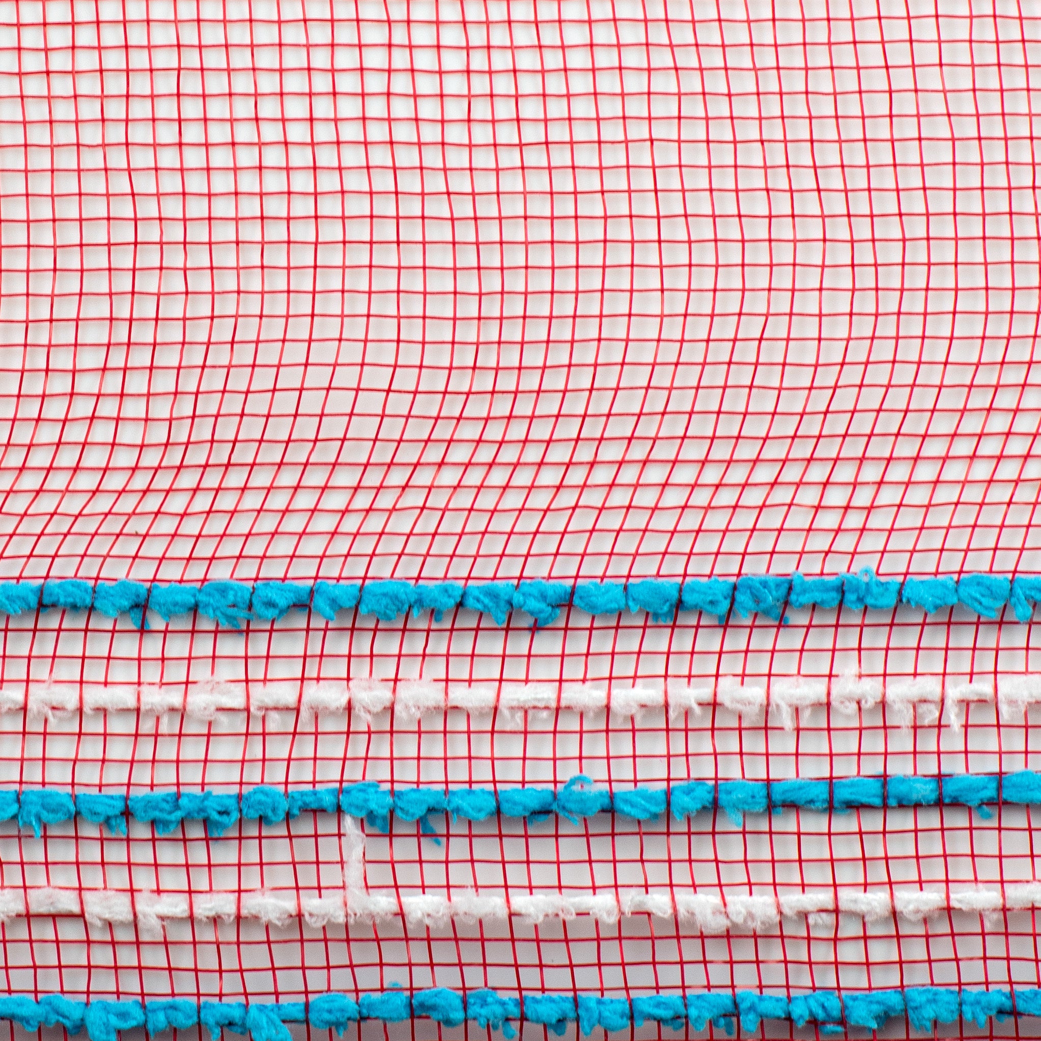 10" Border Stripe Snowdrift Mesh: Red, Turquoise, White detail photo 3
