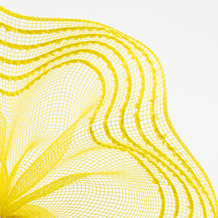 10" Border Stripe Snowdrift Mesh: Yellow Lifestyle Photo