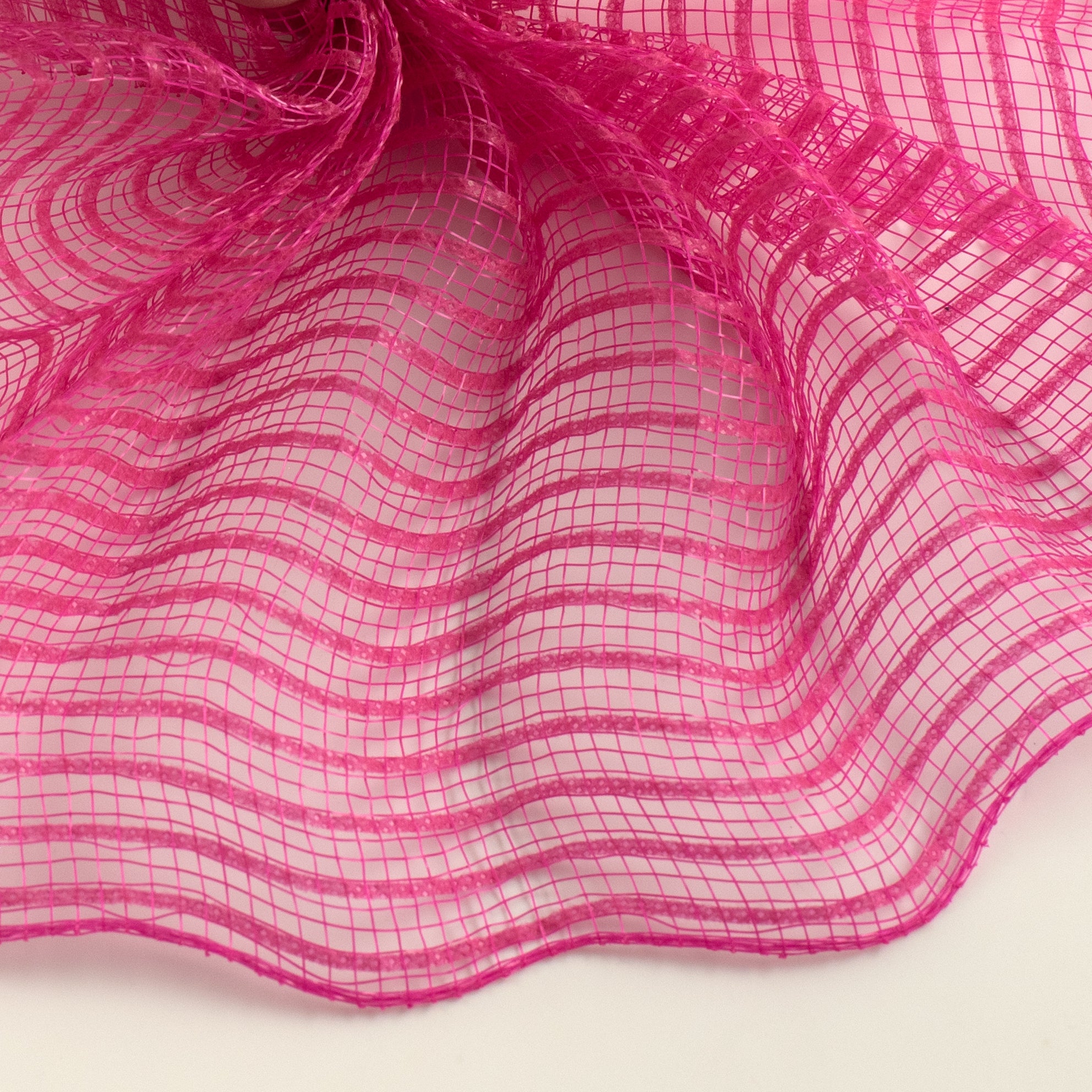 10" Breeze Mesh: Fuchsia Hot Pink Lifestyle Photo