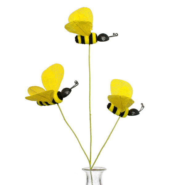 bumble-bee-floral-spray-bees-