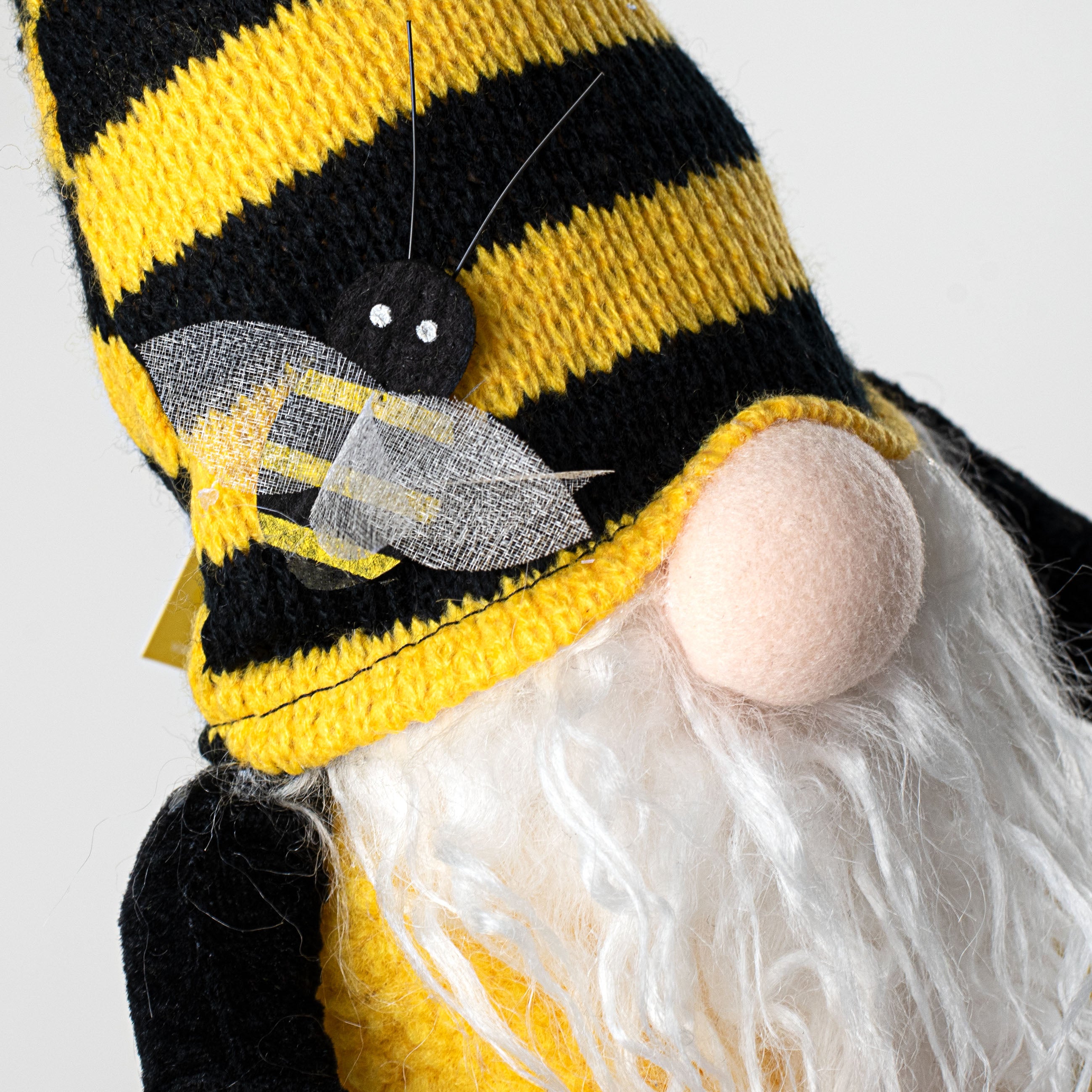 13" Bumble Bees Hat Sitting Gnome detail photo 3