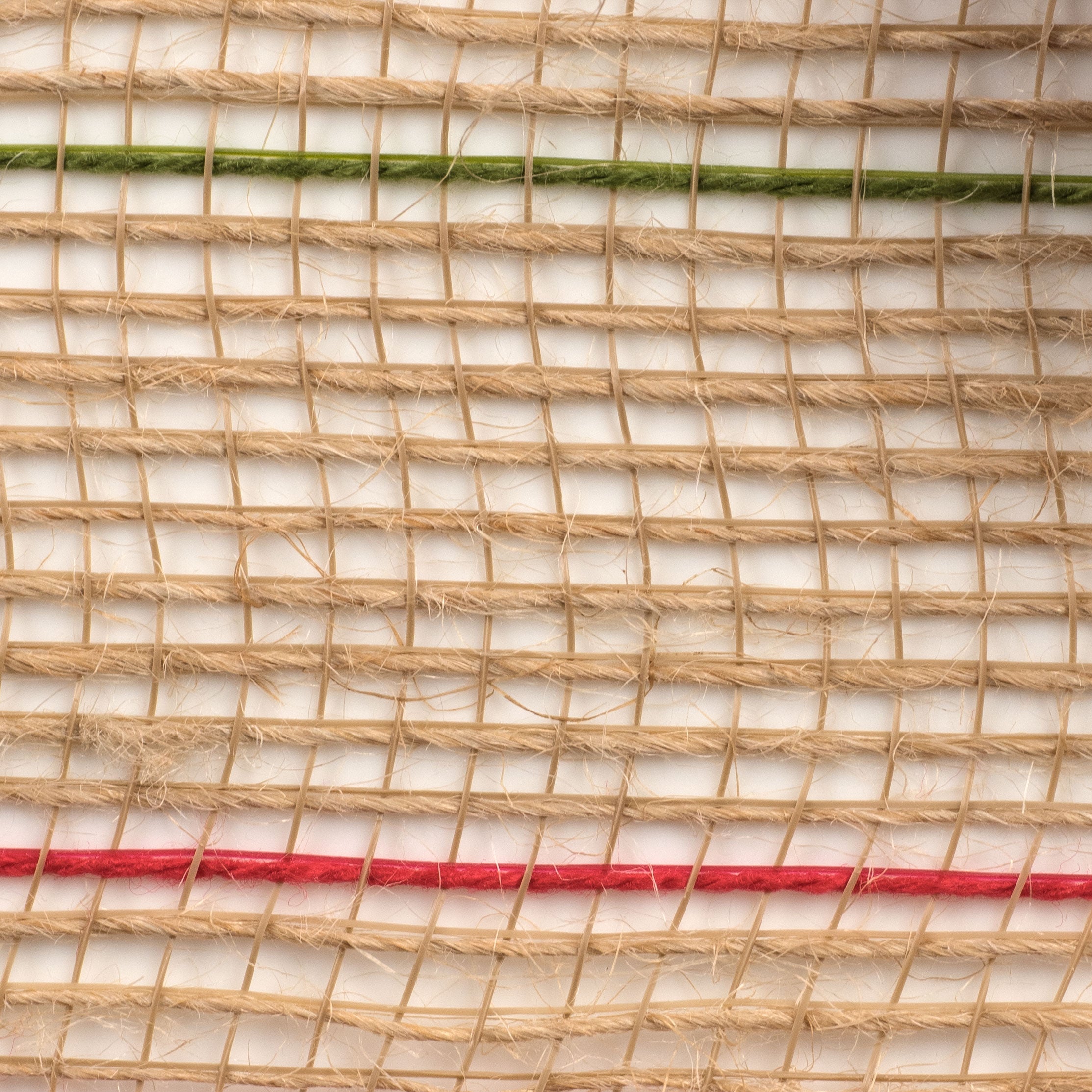 10" Burlap Deco Mesh: Christmas Ombré Jute detail photo 3
