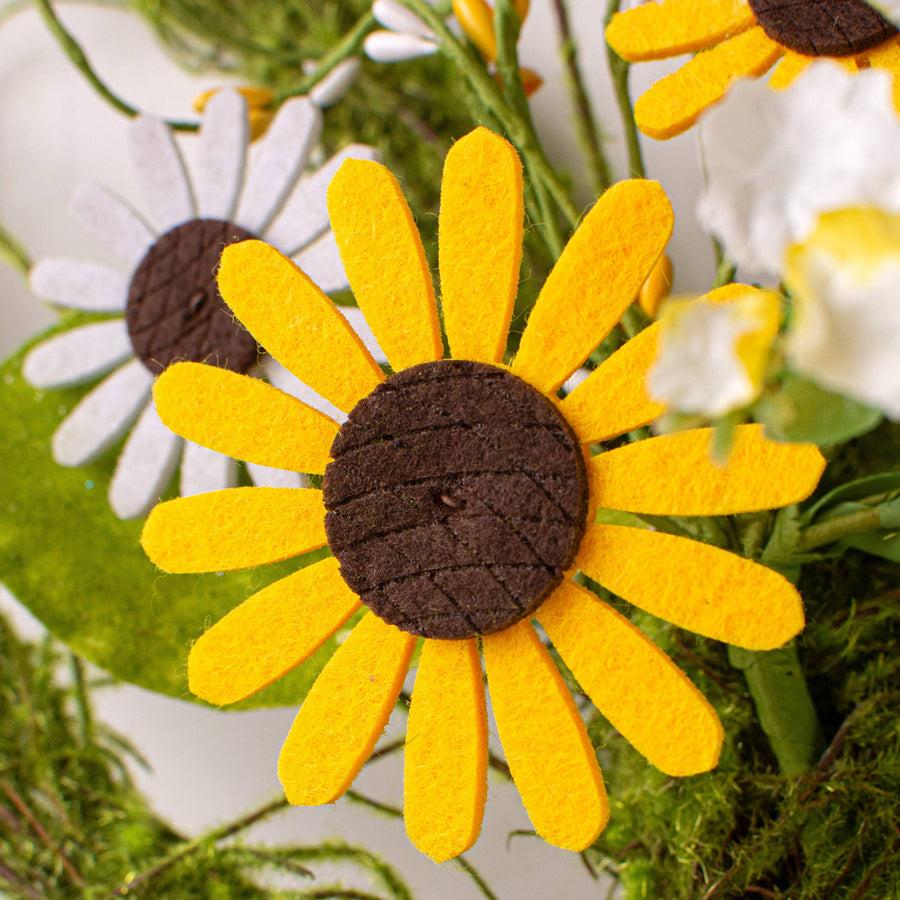 17" Butterfly & Sunflower Grapevine Hanger detail photo 3