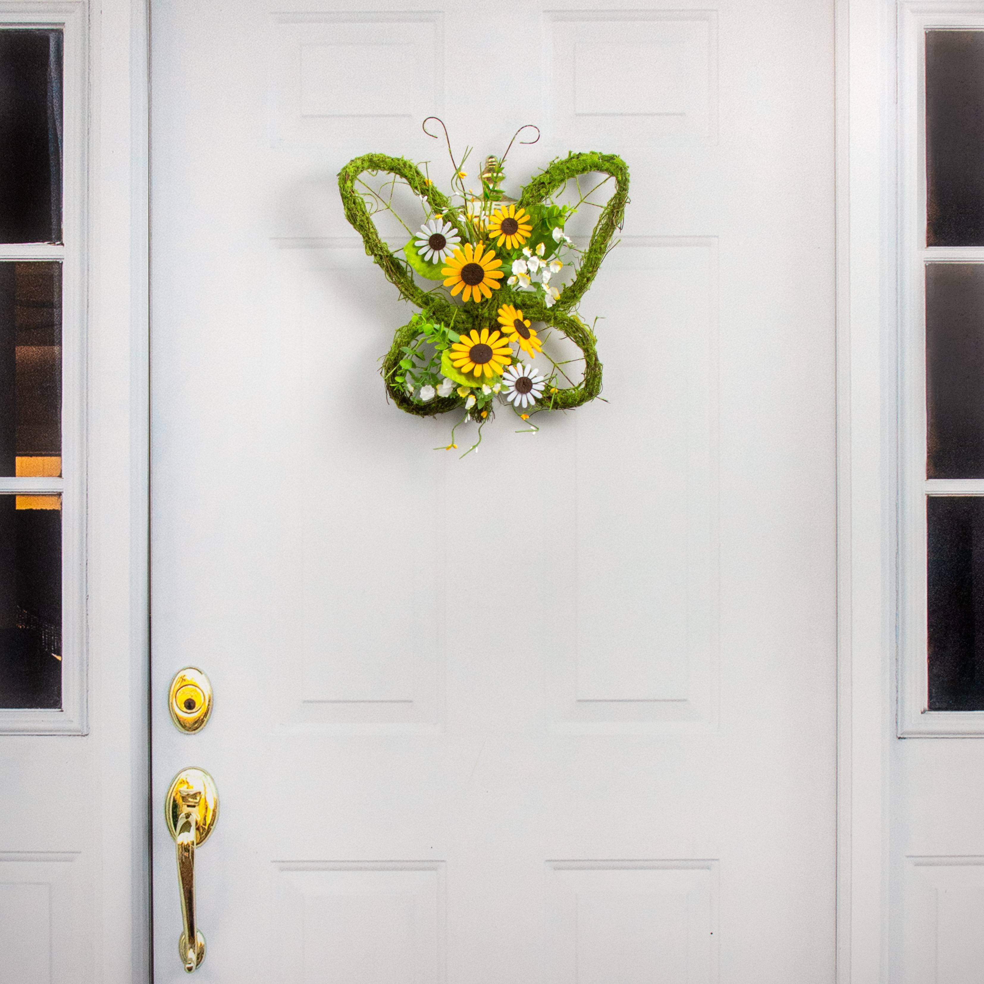 17" Butterfly & Sunflower Grapevine Hanger detail photo 6