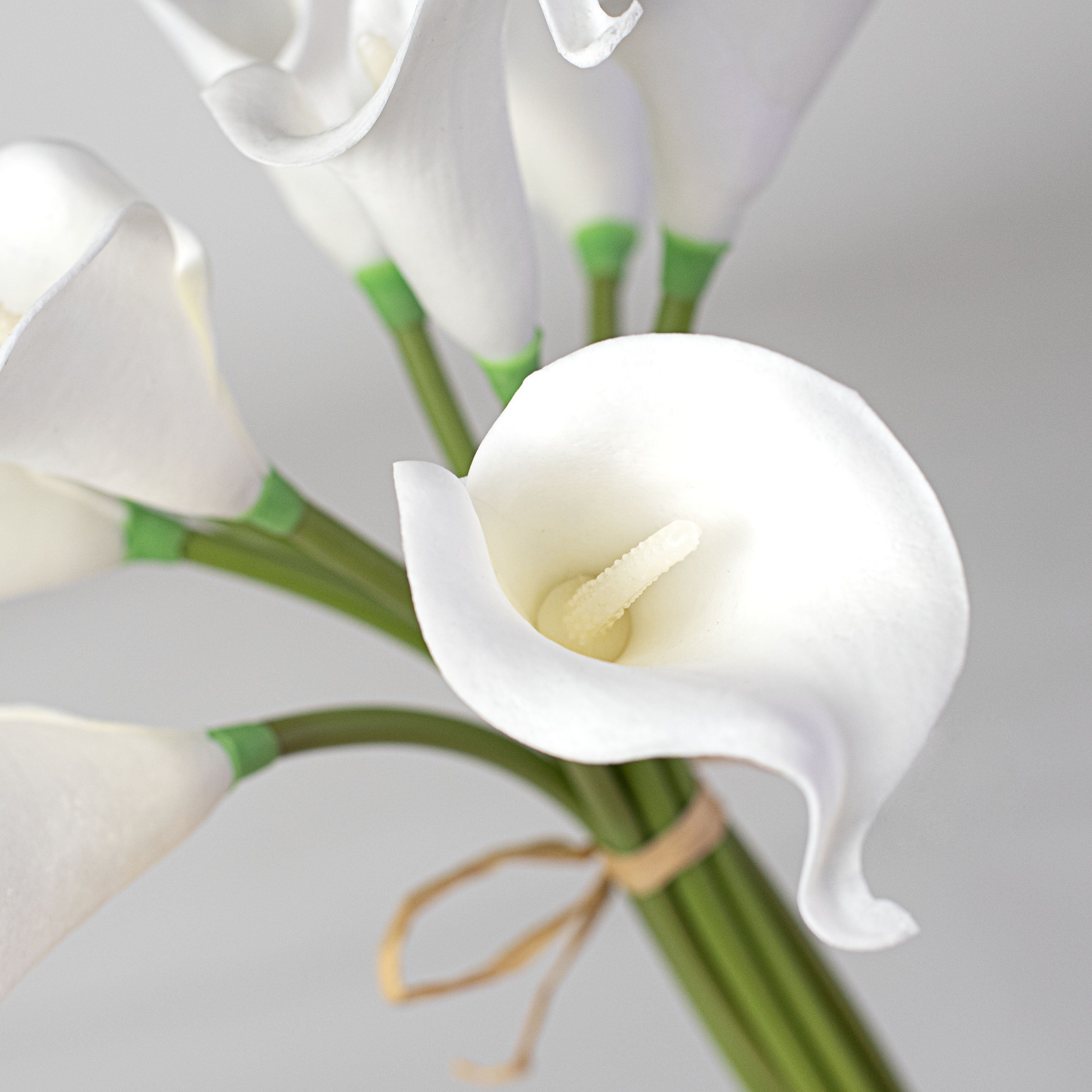 14" Calla Lily Bouquet: White Lifestyle Photo
