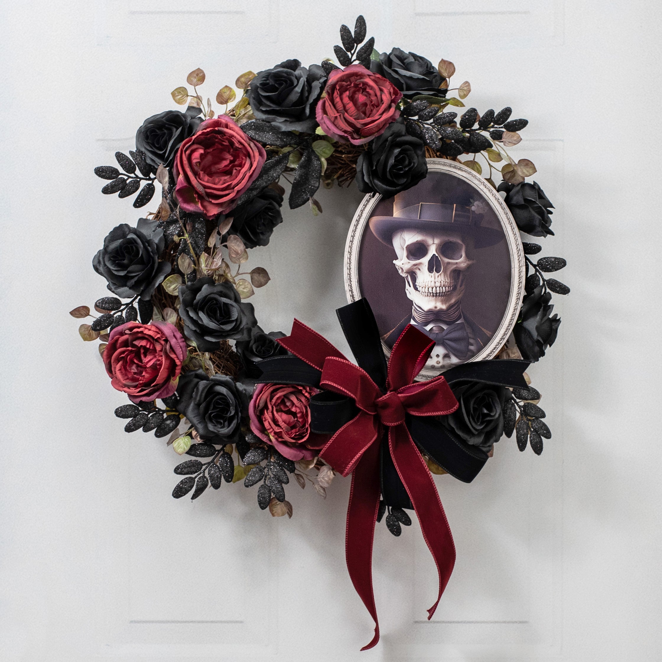 11" Waterproof Accent: Fright Frame Dapper Skeleton