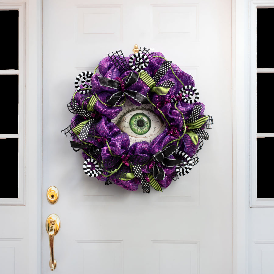10.5" Round Waterproof Sign: Crackle Texture Creepy Eye