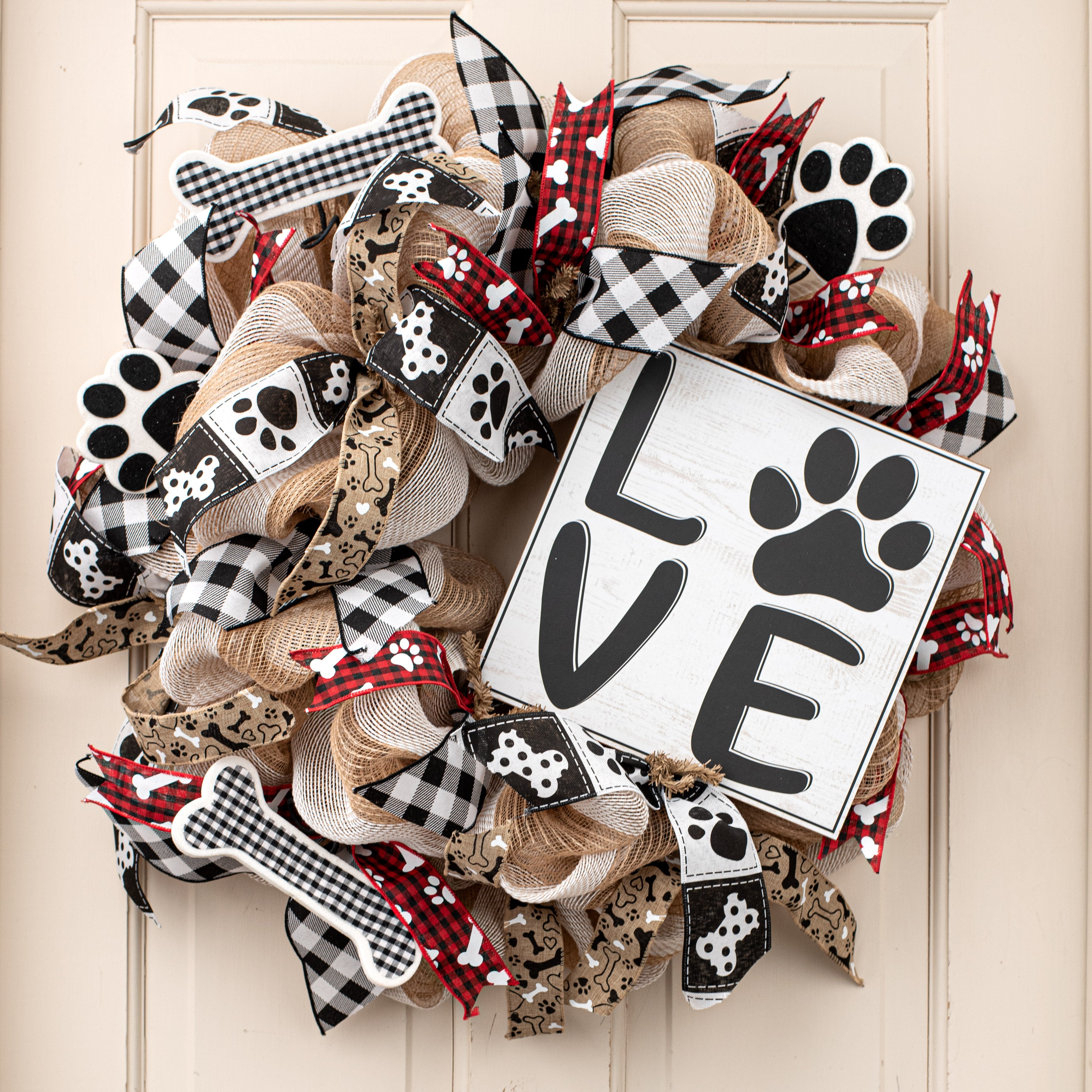 23" Check Dog Bone Spray: Black Lifestyle Photo