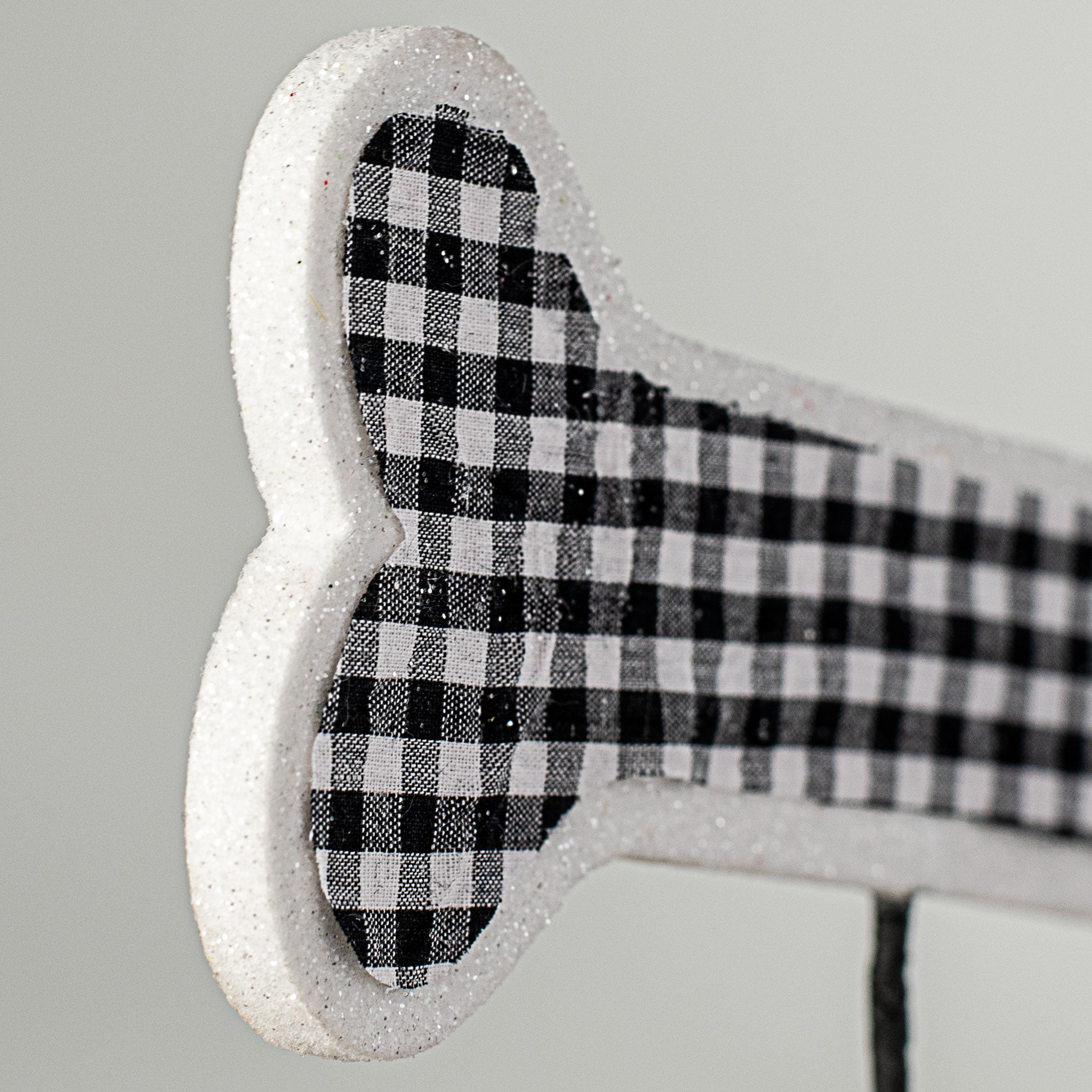 23" Check Dog Bone Spray: Black detail photo 4