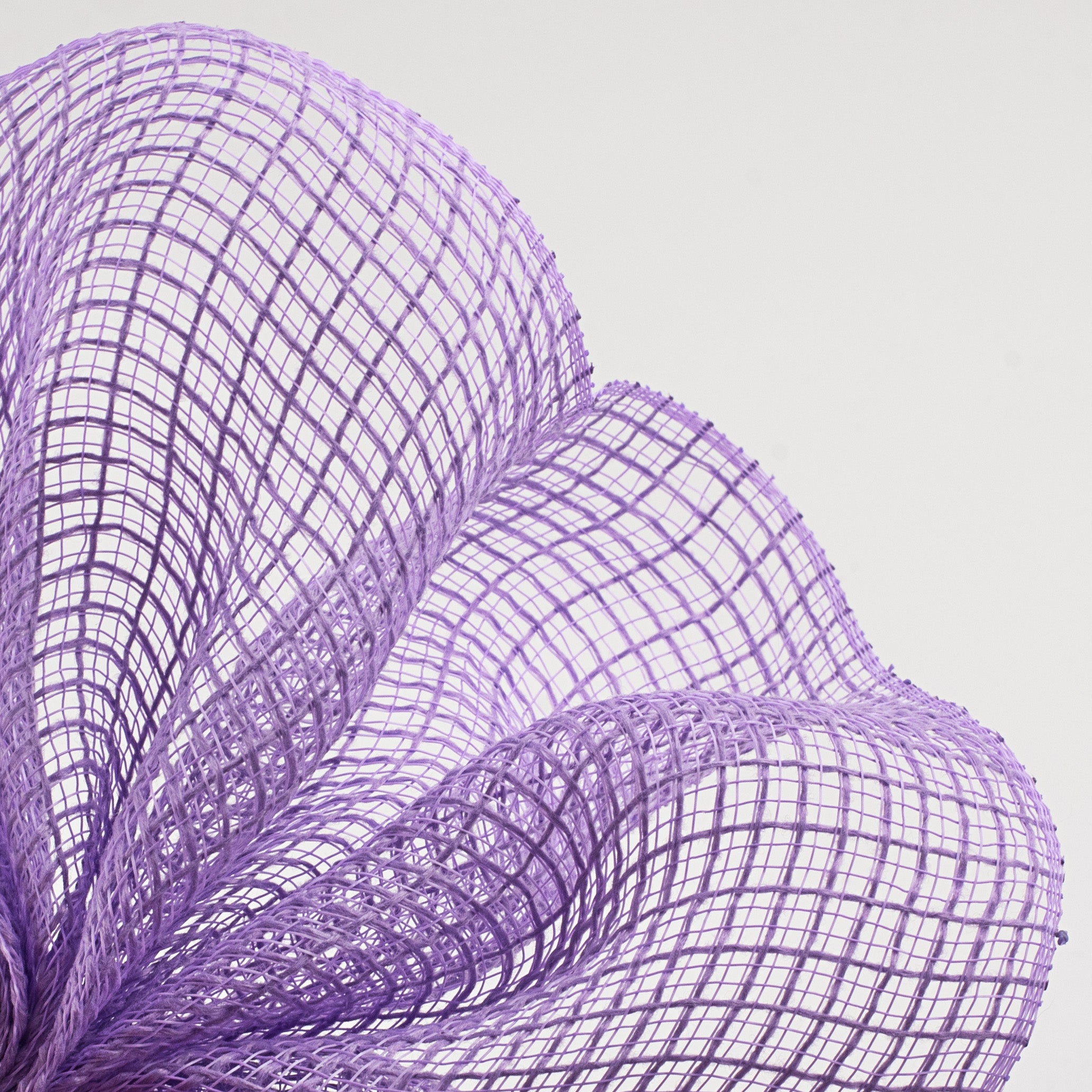 10" Check Fabric Mesh: Lavender Lifestyle Photo