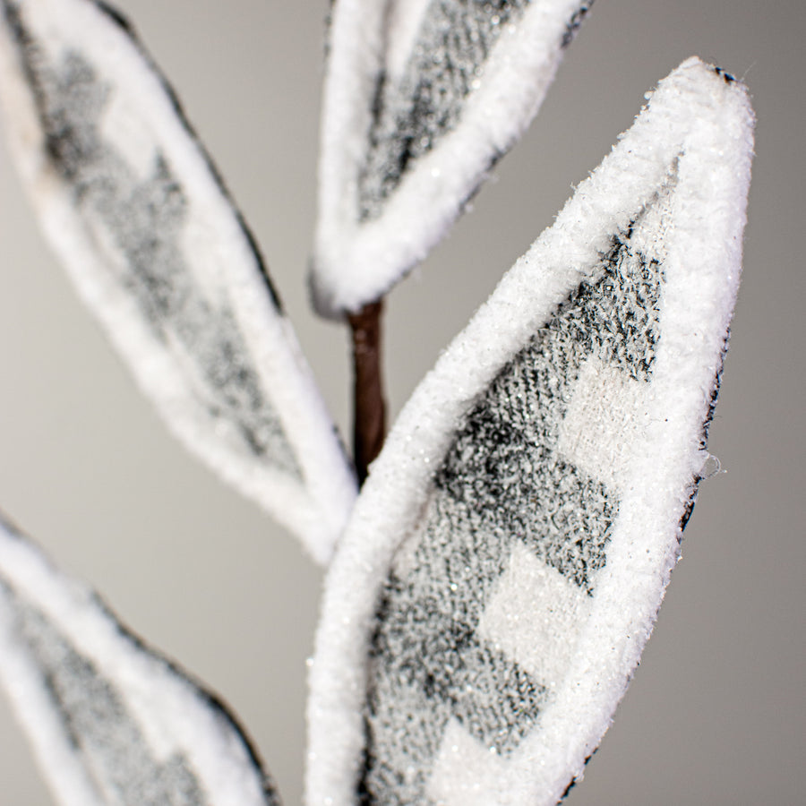 28" Check Leaf Piping Stem: Black & White Lifestyle Photo