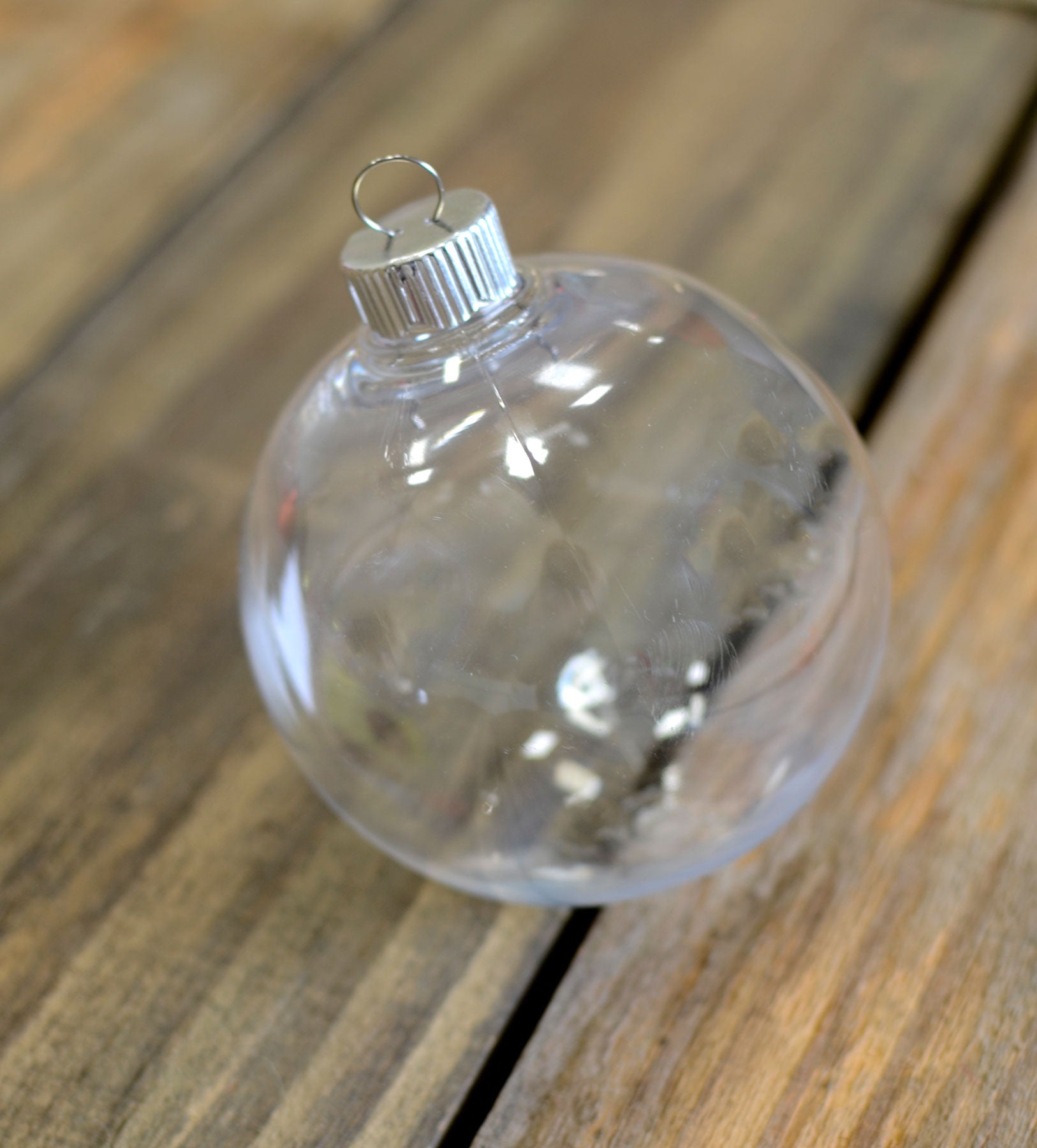 Clear Plastic Ball Ornament: 83MM detail photo 3