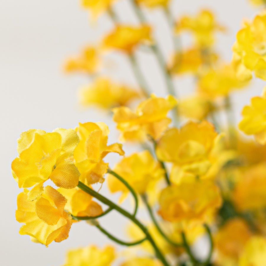 19" Colorfast Double Baby's Breath: Yellow detail photo 4