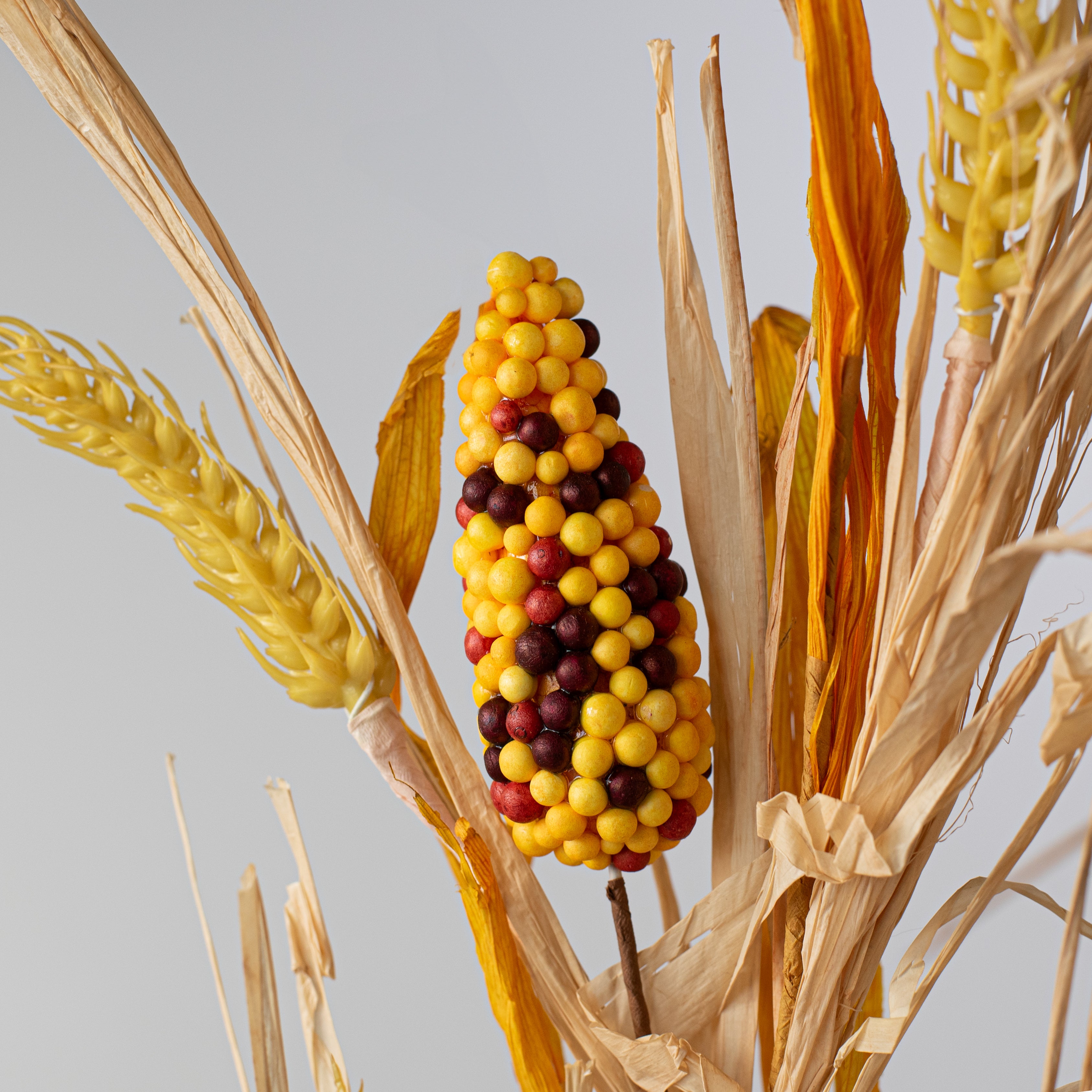 29" Corn and Husk Filler Spray Lifestyle Photo