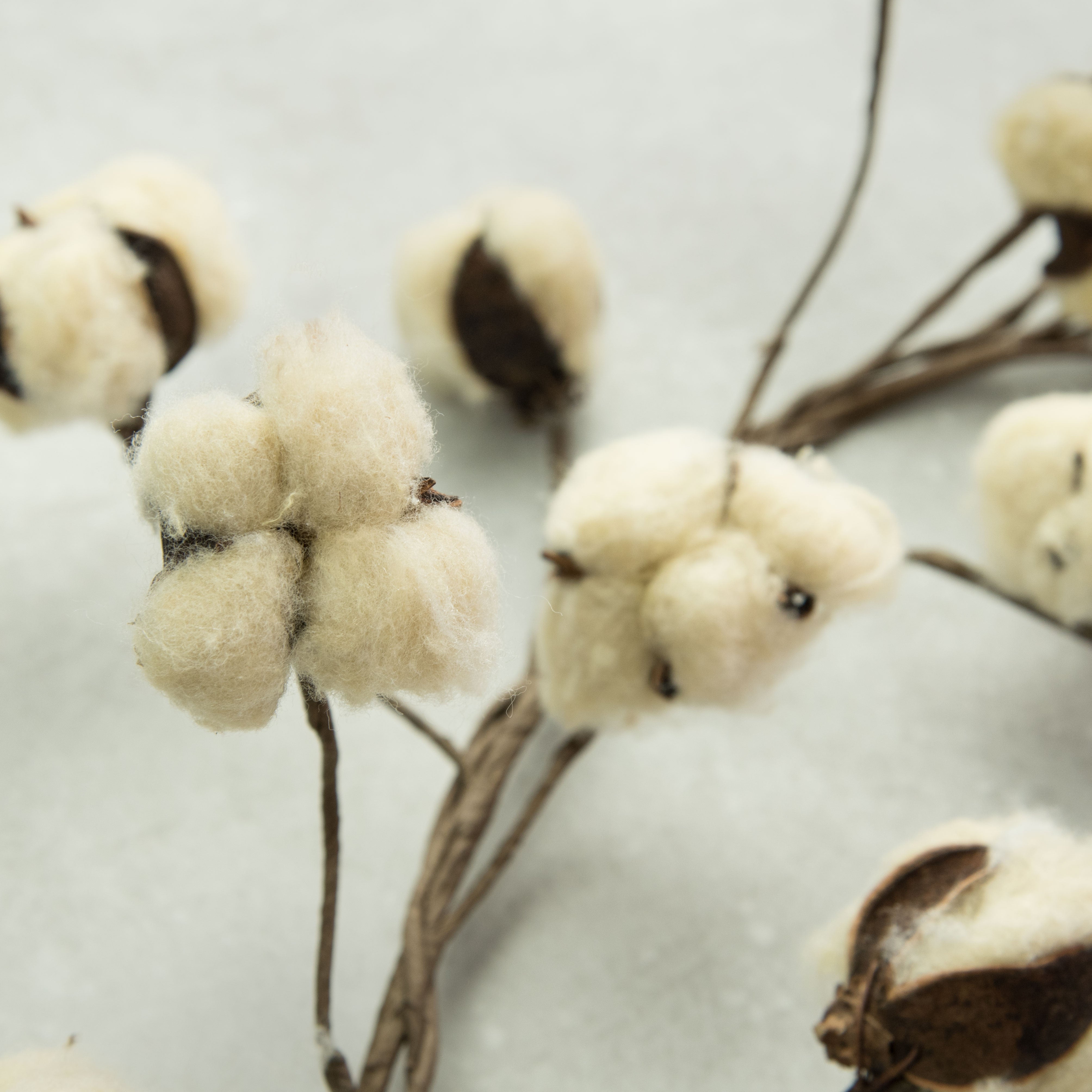 5' Cotton Garland: Tea Stain Lifestyle Photo